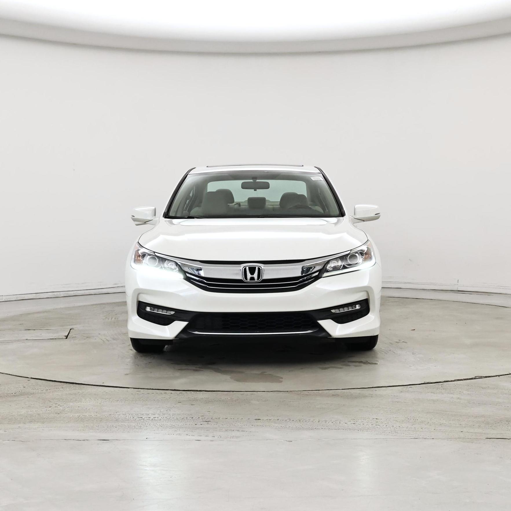 Thumbnail: 2016 Honda Accord - 5