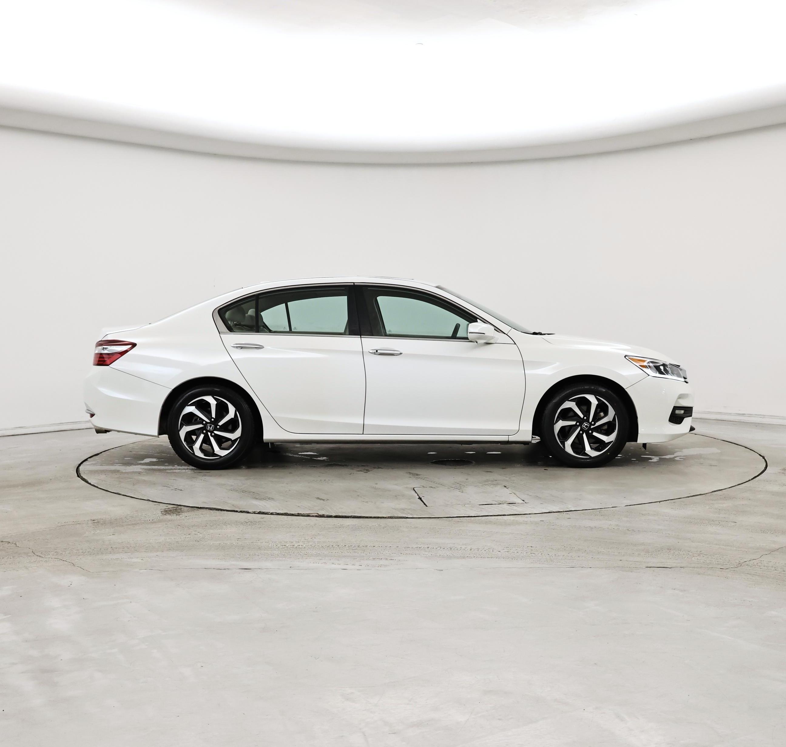 Thumbnail: 2016 Honda Accord - 7