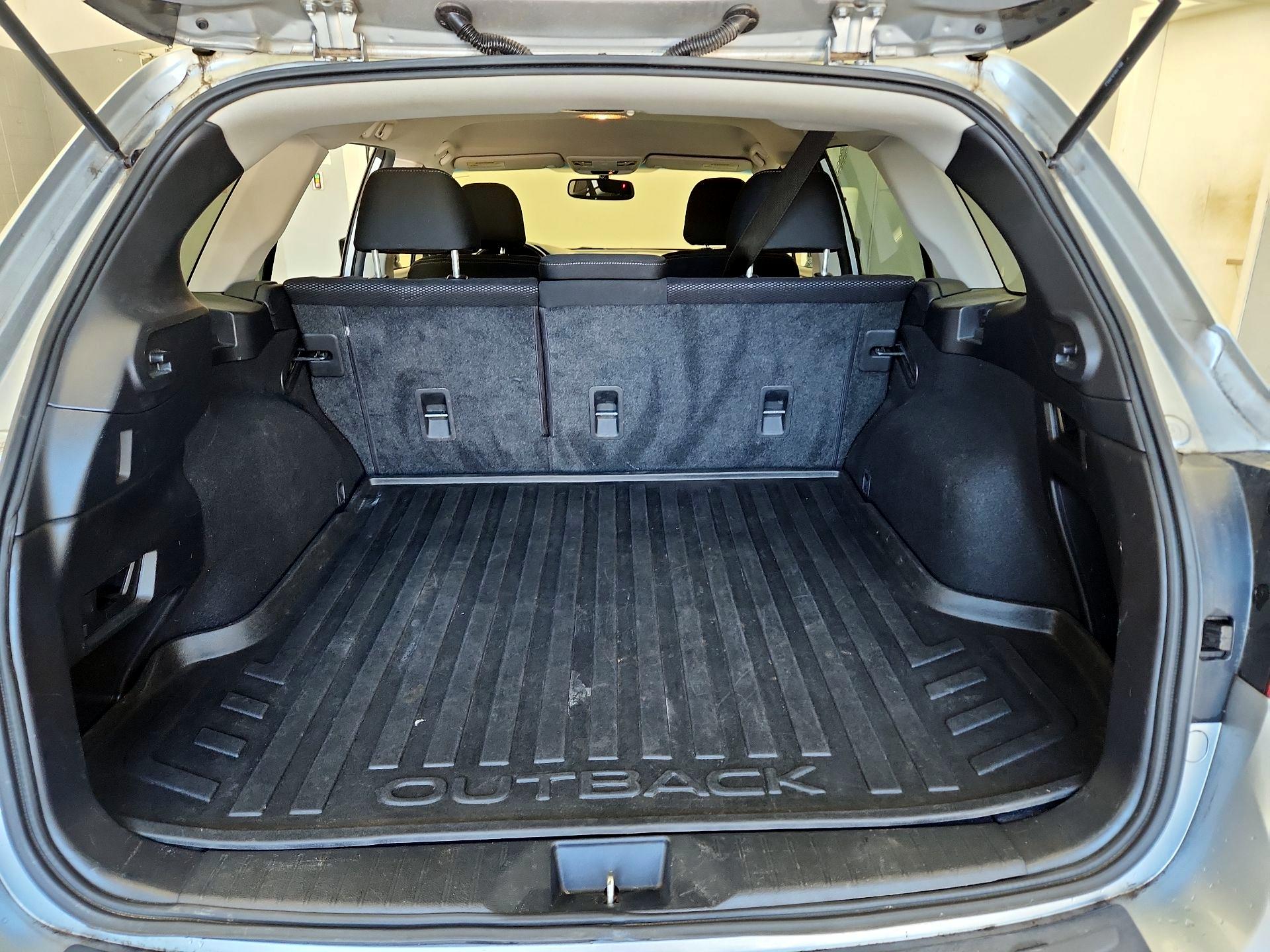 Thumbnail: 2015 Subaru Outback - 20