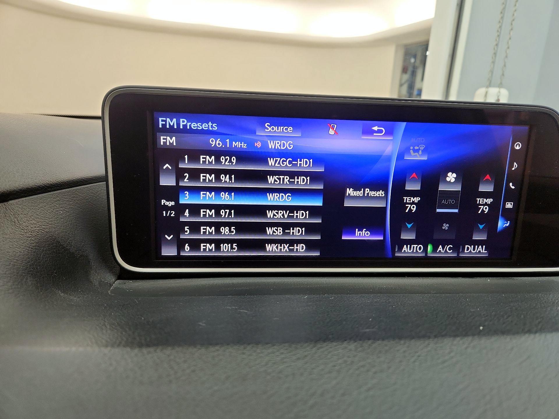 Thumbnail: 2017 Lexus RX - 16