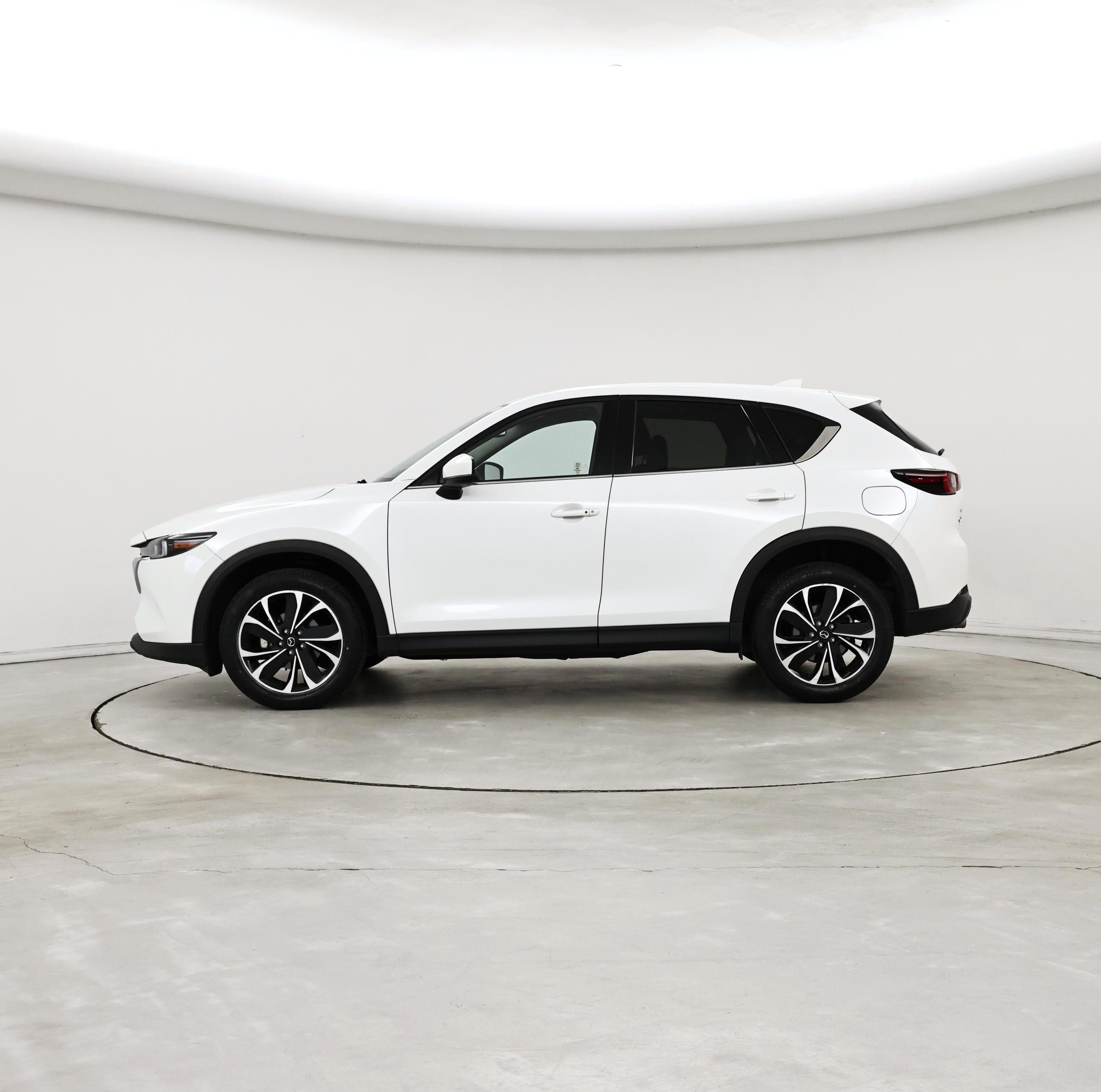 Thumbnail: 2022 Mazda CX-5 - 3