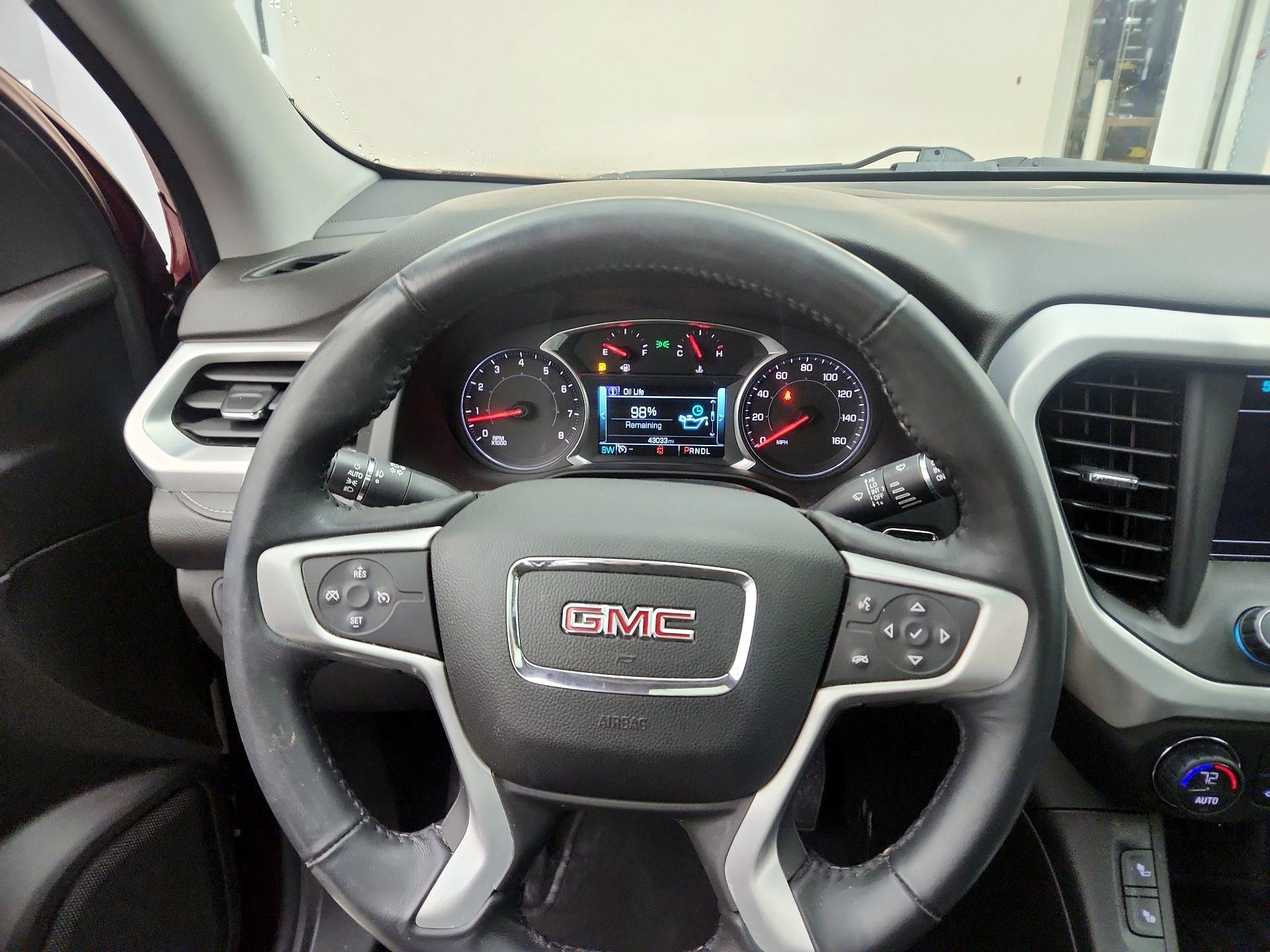 Thumbnail: 2018 GMC Acadia - 10