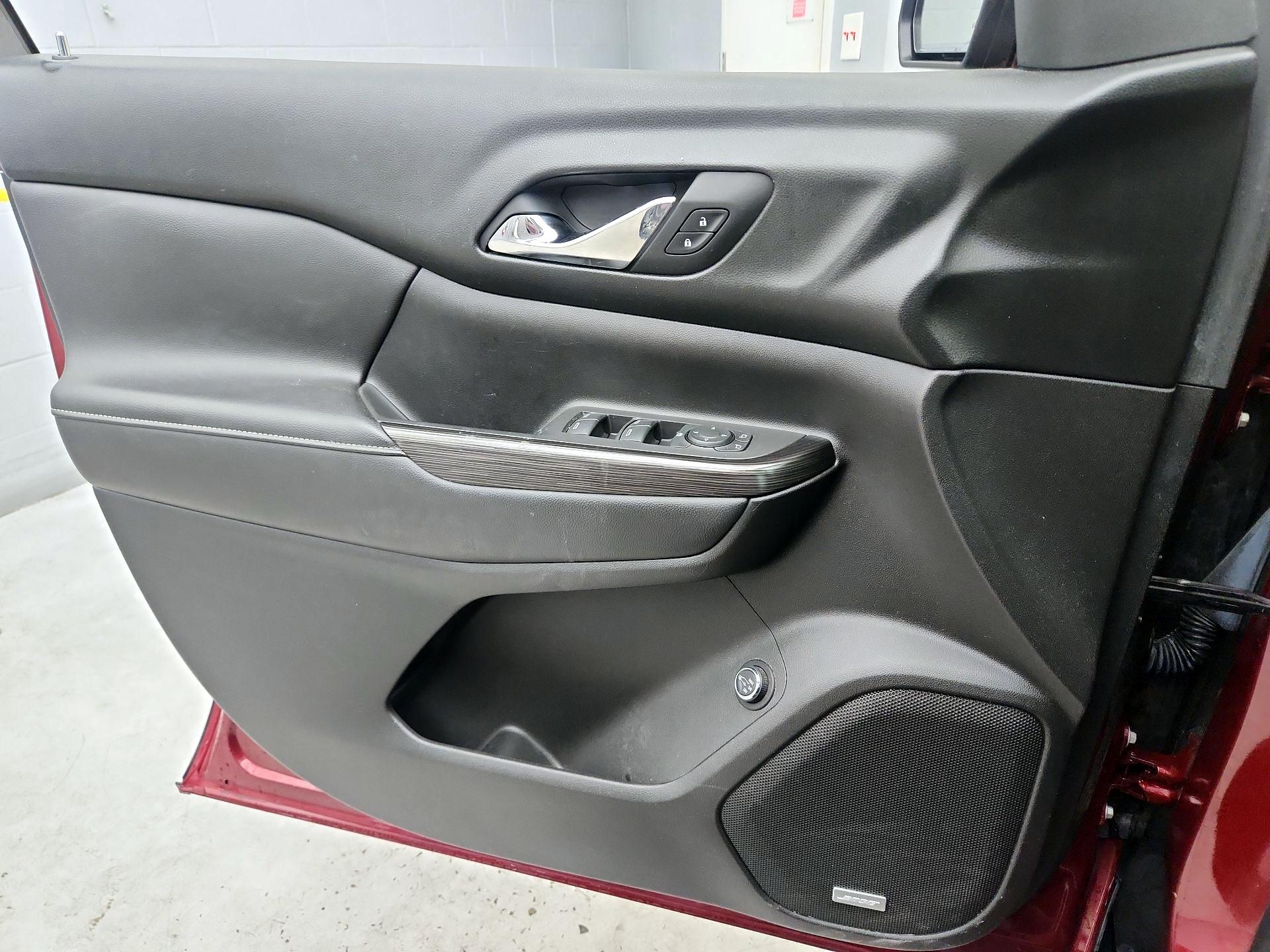 Thumbnail: 2018 GMC Acadia - 12