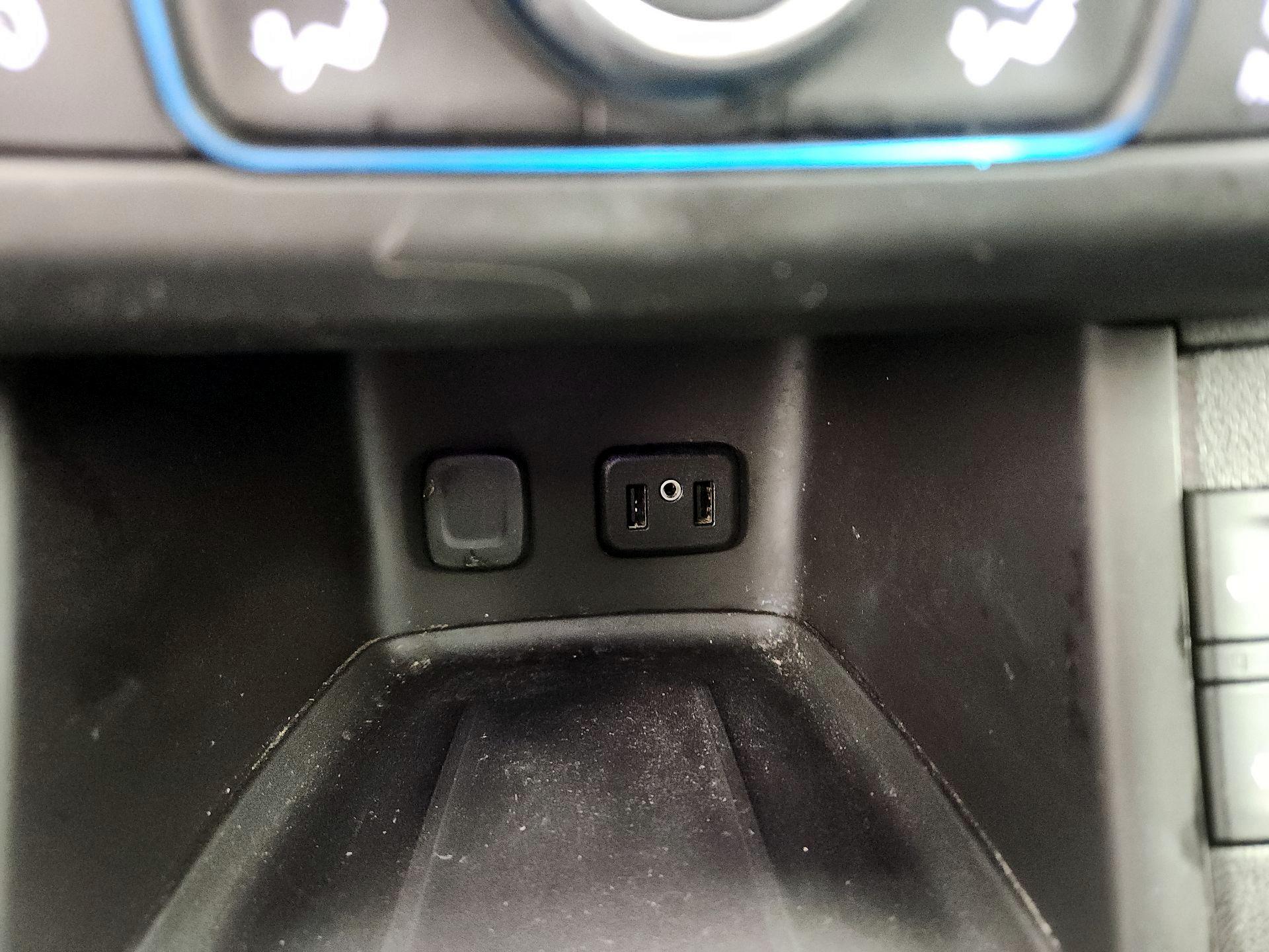 Thumbnail: 2018 GMC Acadia - 19