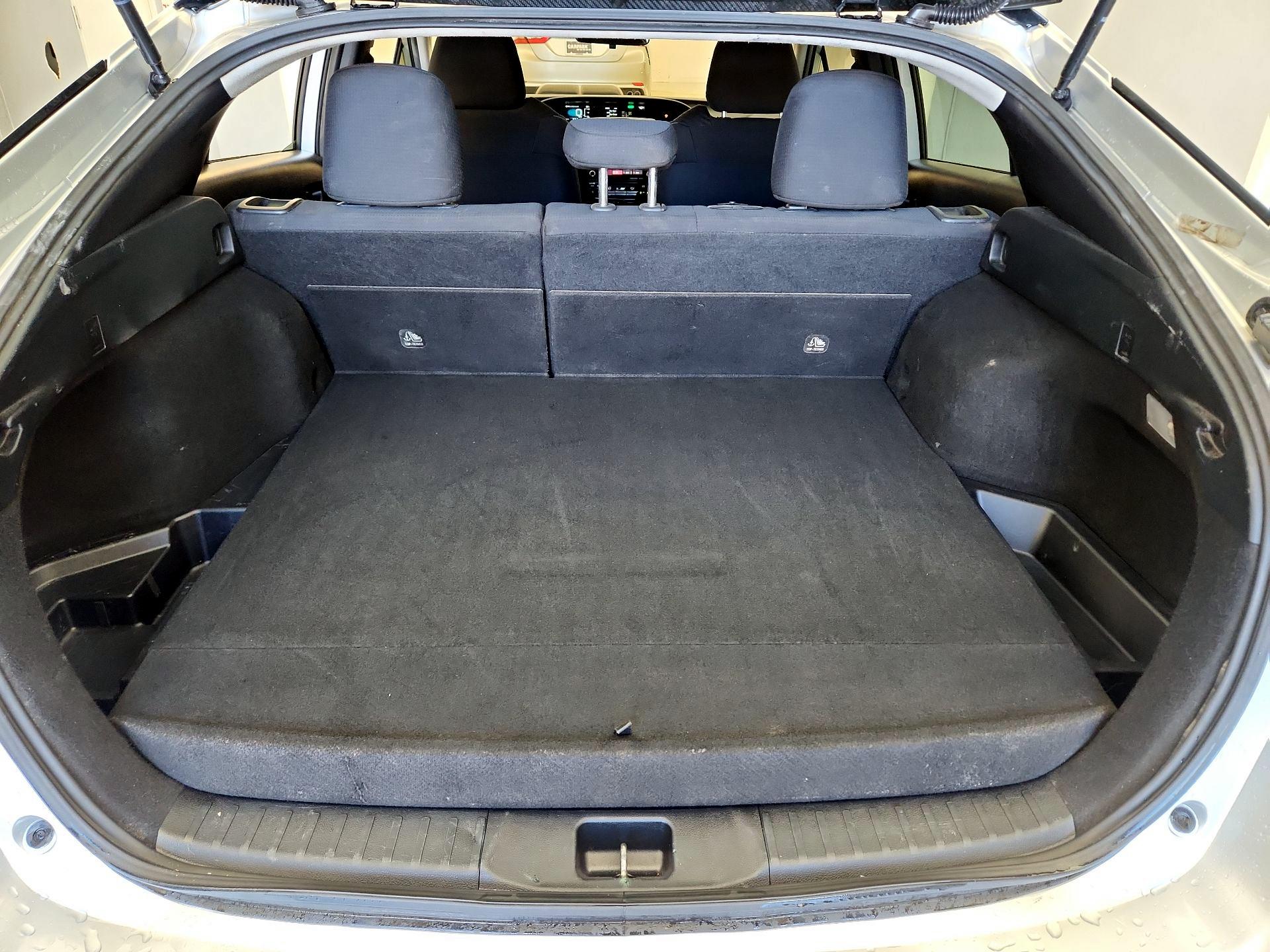 Thumbnail: 2021 Toyota Prius Prime - 19