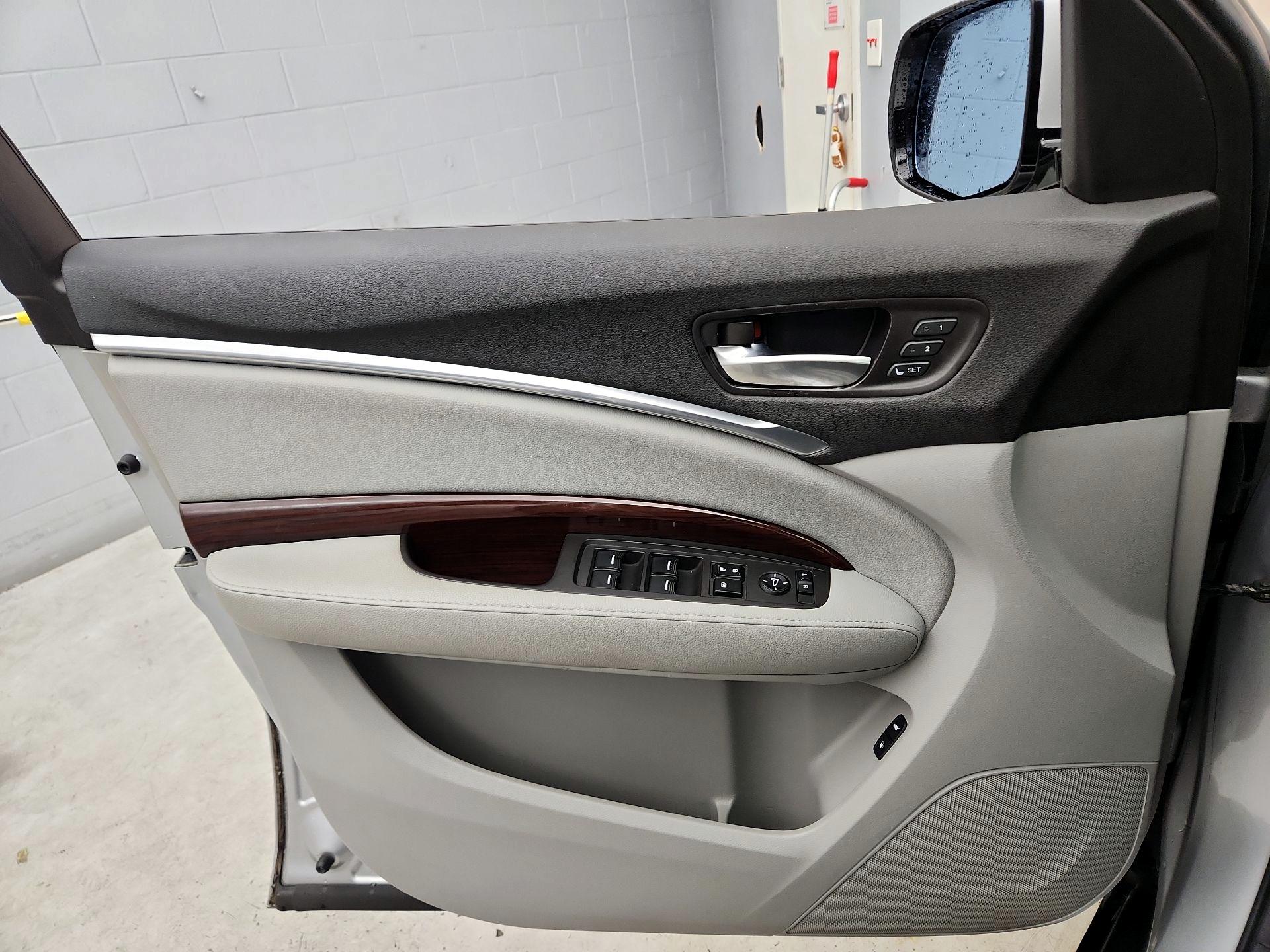 Thumbnail: 2014 Acura MDX - 12