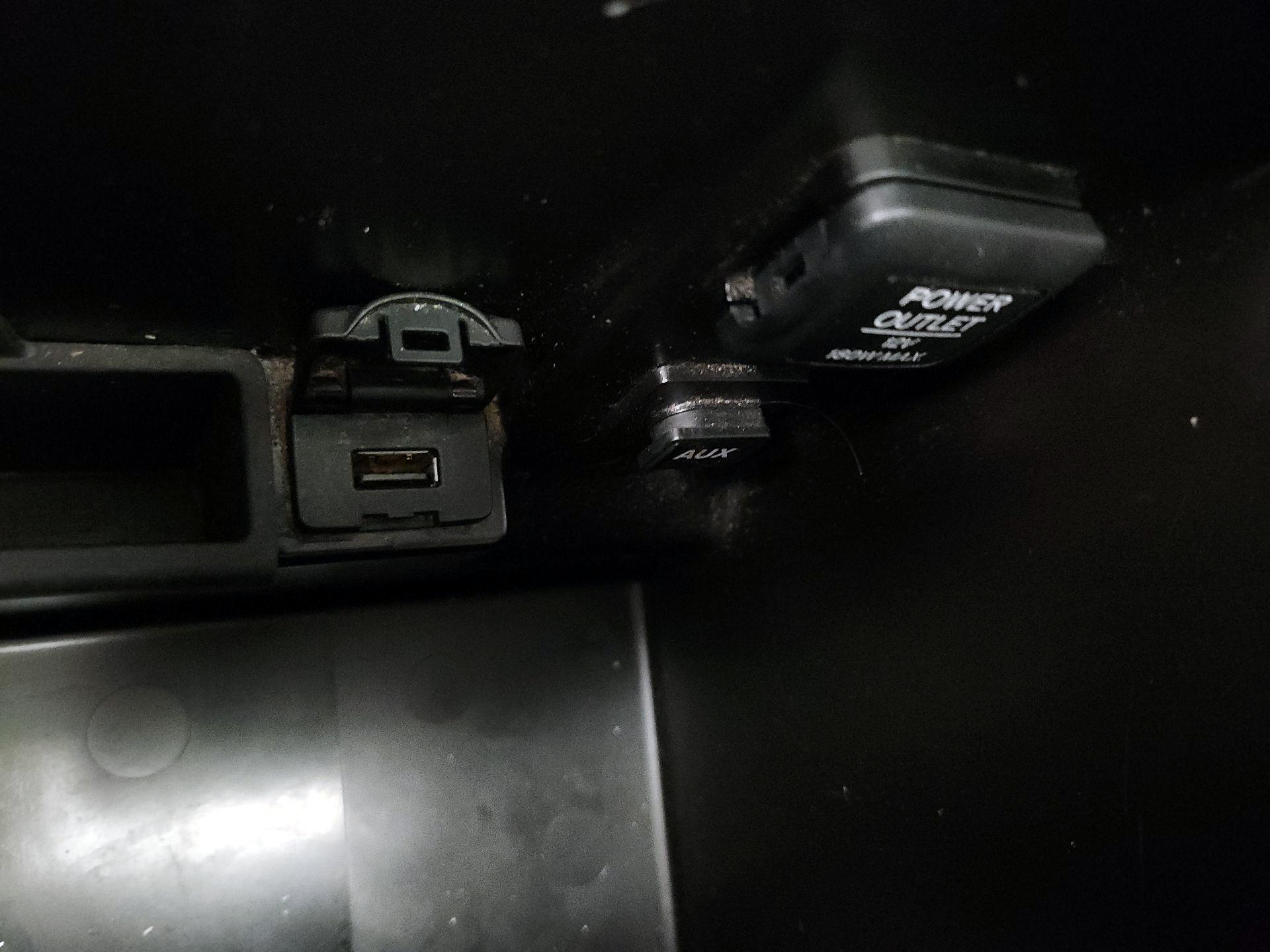 Thumbnail: 2014 Acura MDX - 18