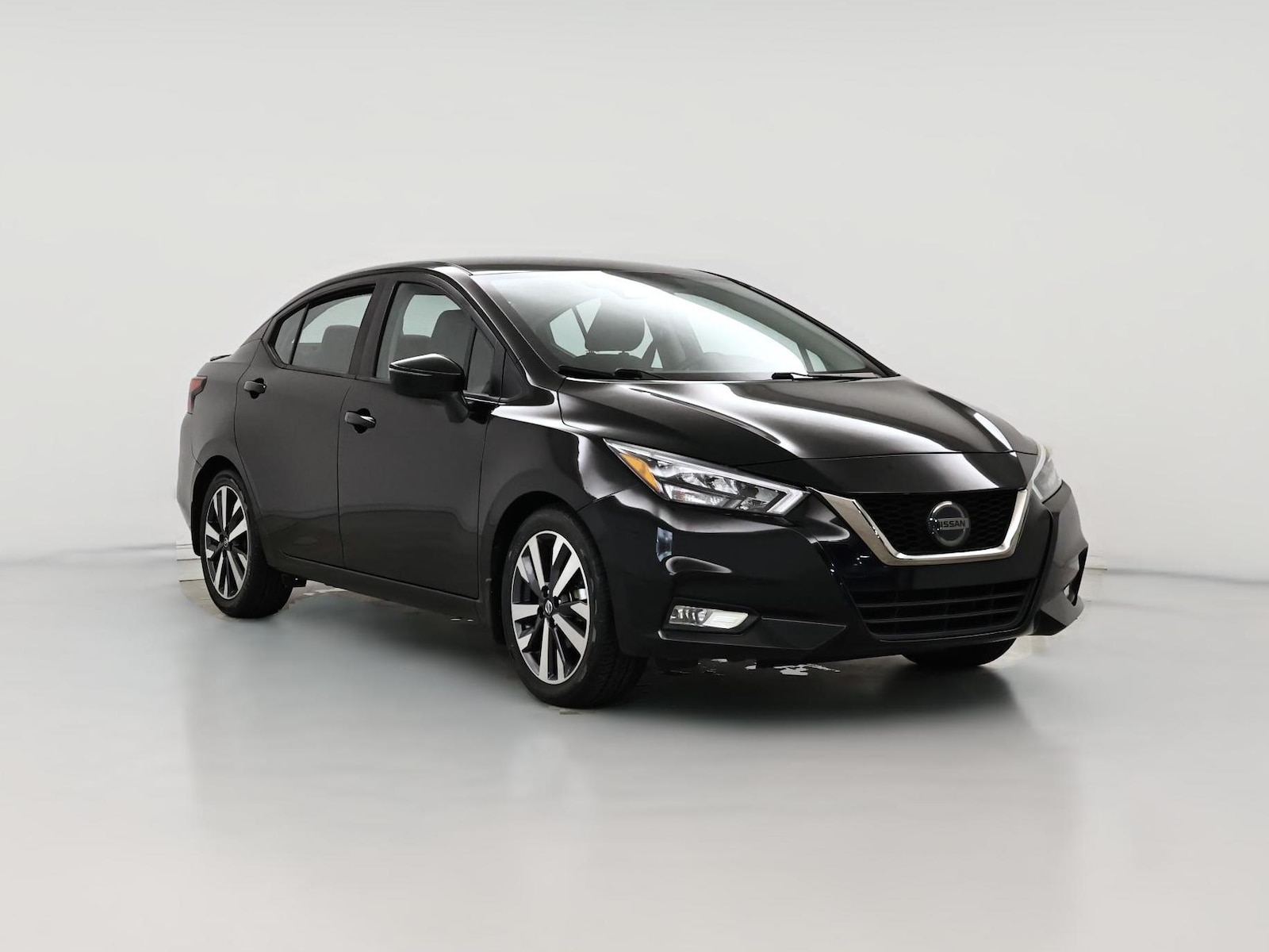 2020 Nissan Versa Sedan SR