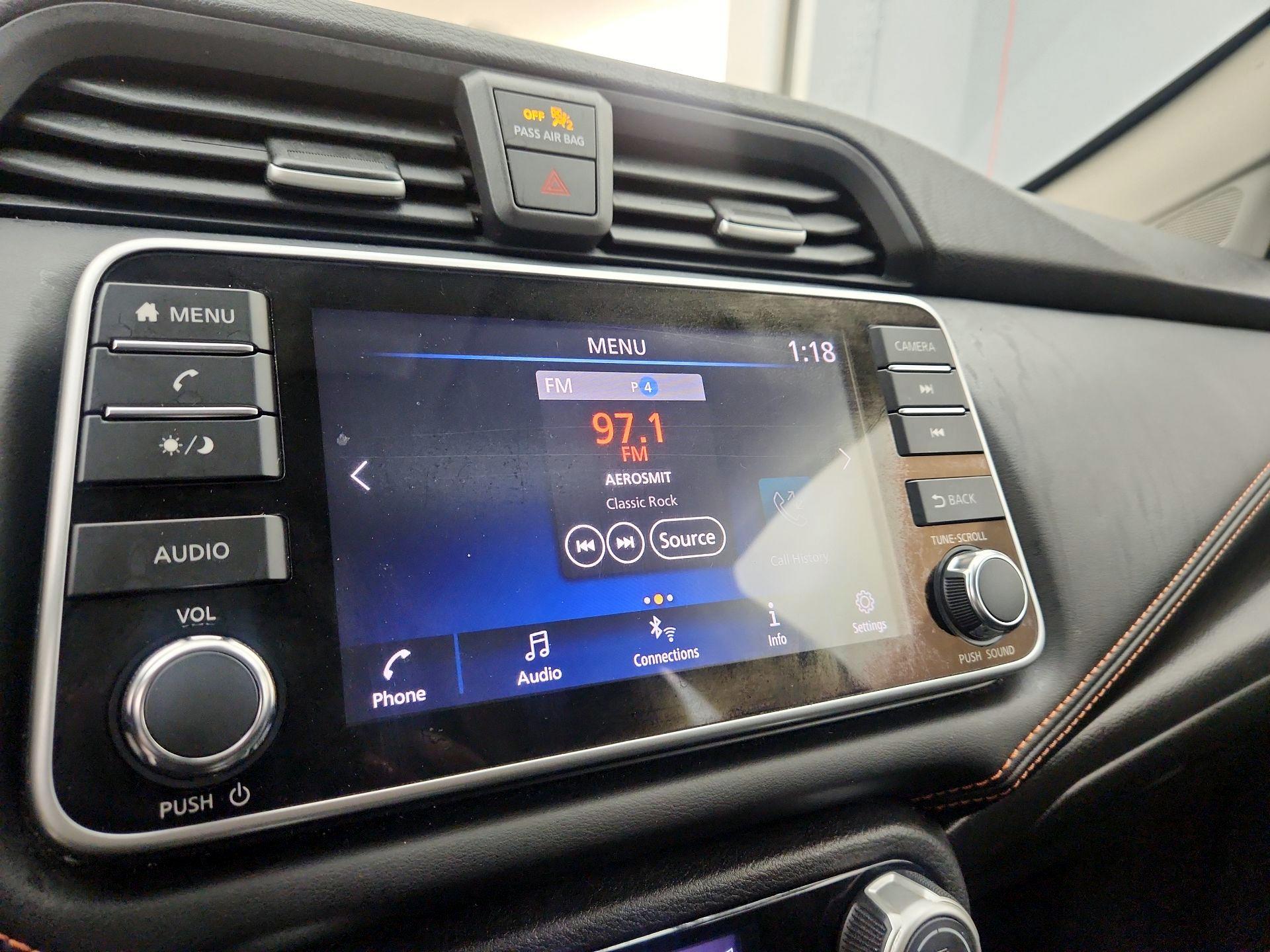 Thumbnail: 2020 Nissan Versa - 14