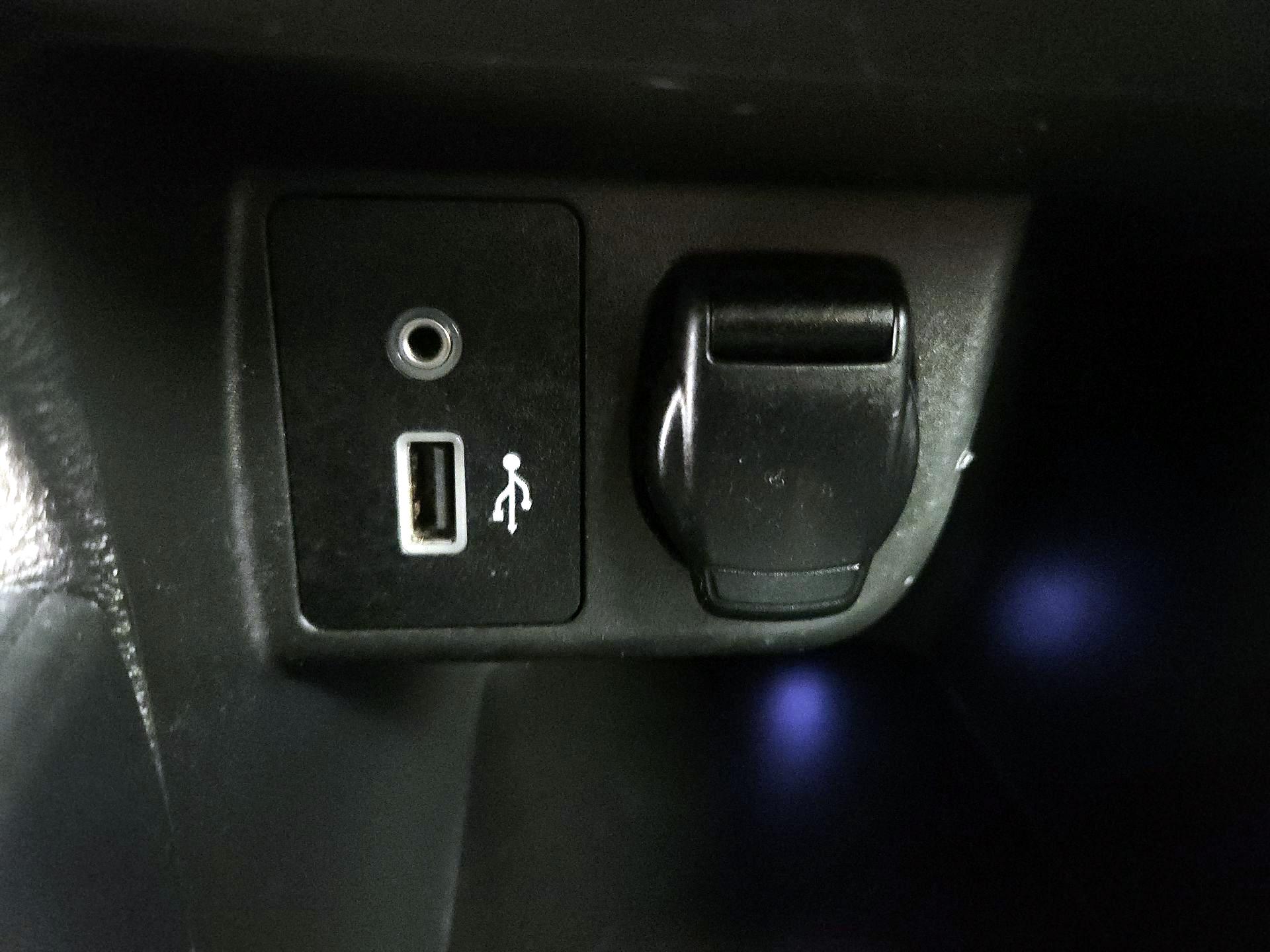 Thumbnail: 2020 Nissan Versa - 17