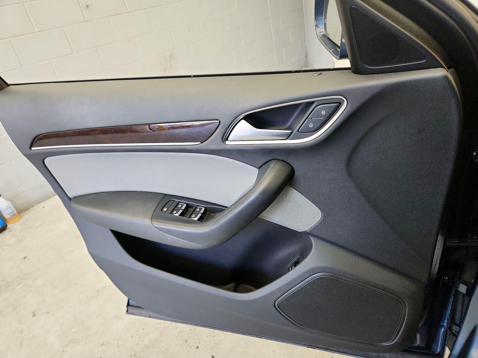 Thumbnail: 2016 Audi Q3 - 12