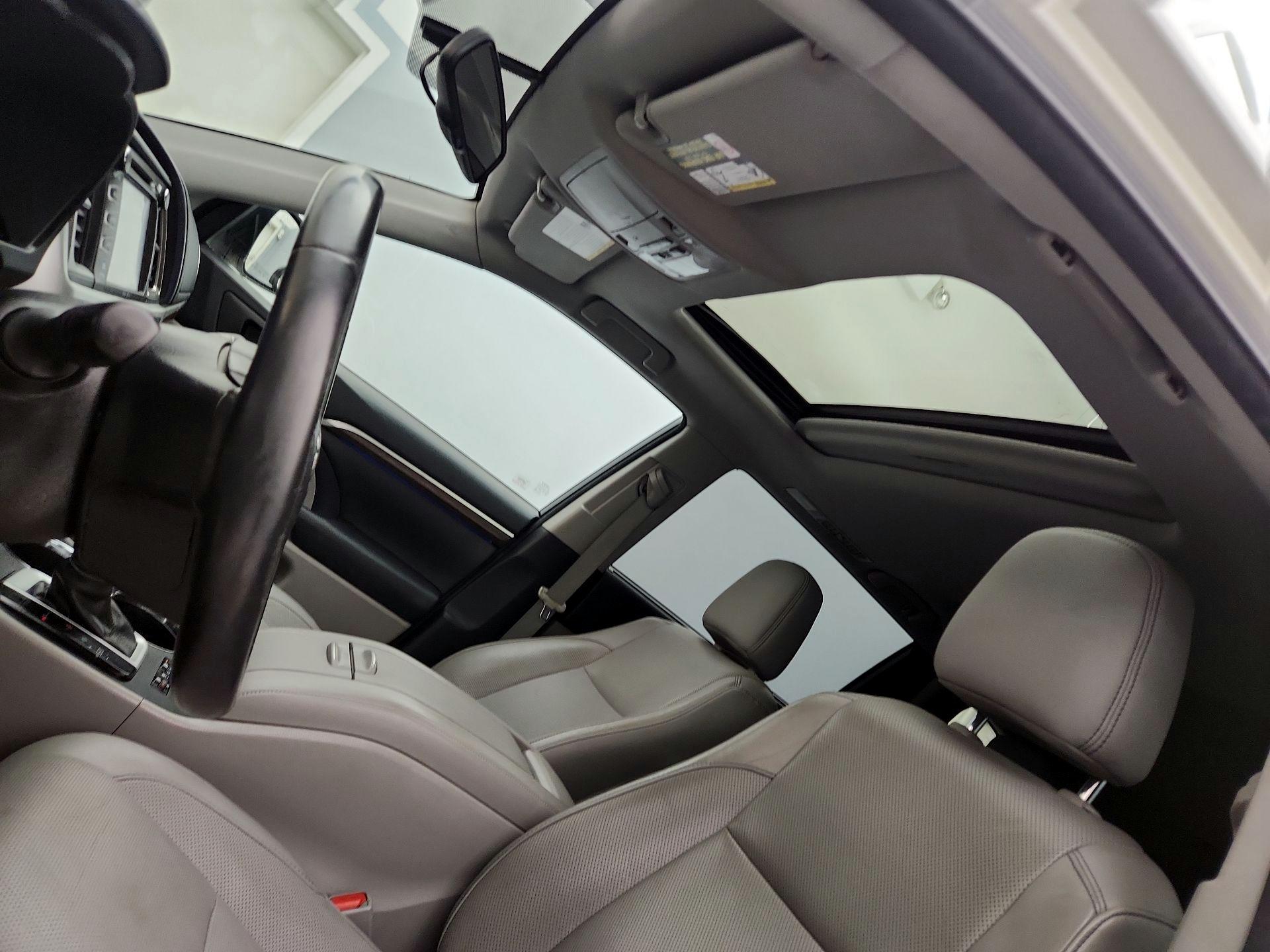 Thumbnail: 2014 Toyota Highlander - 19