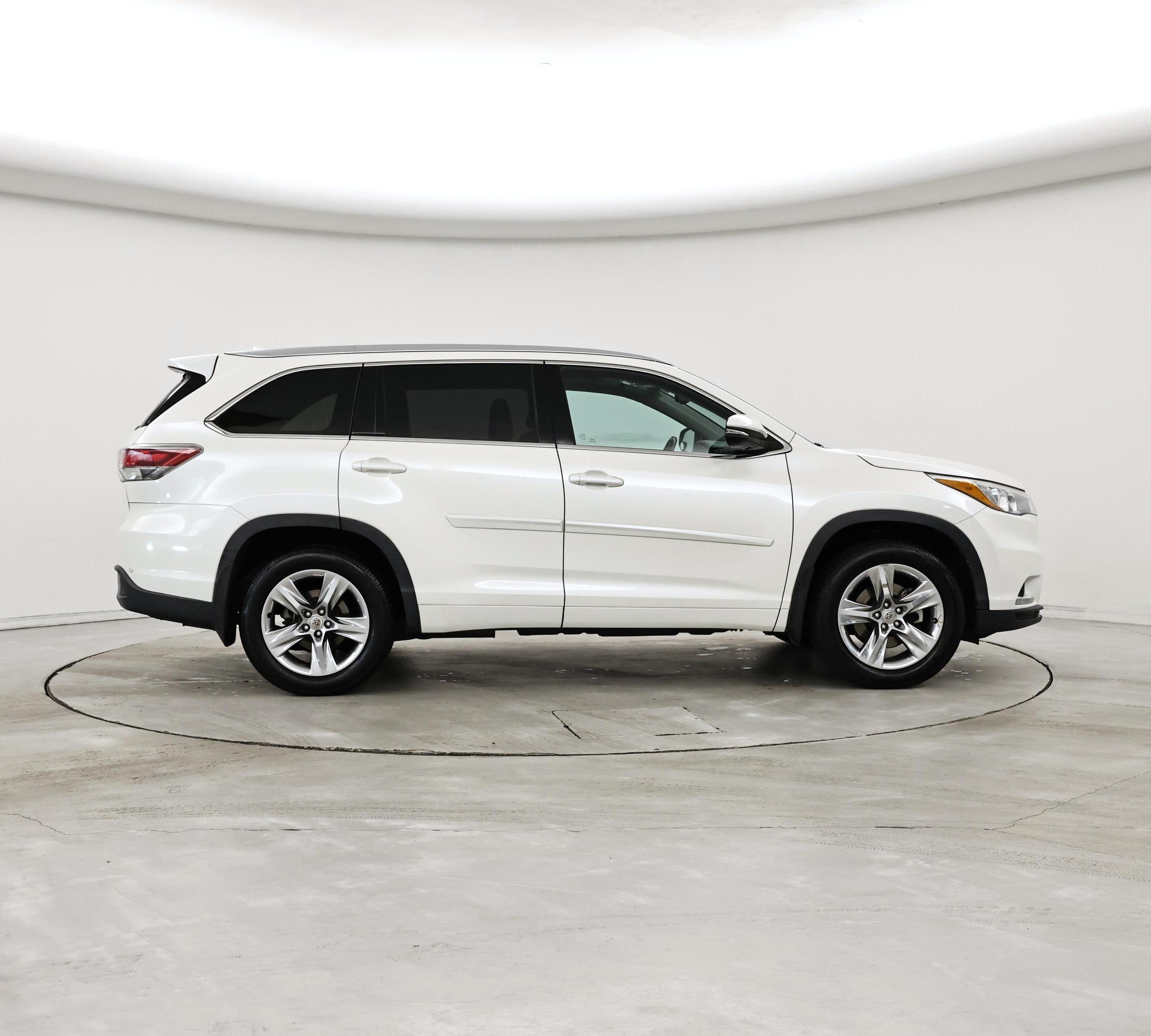 Thumbnail: 2014 Toyota Highlander - 7