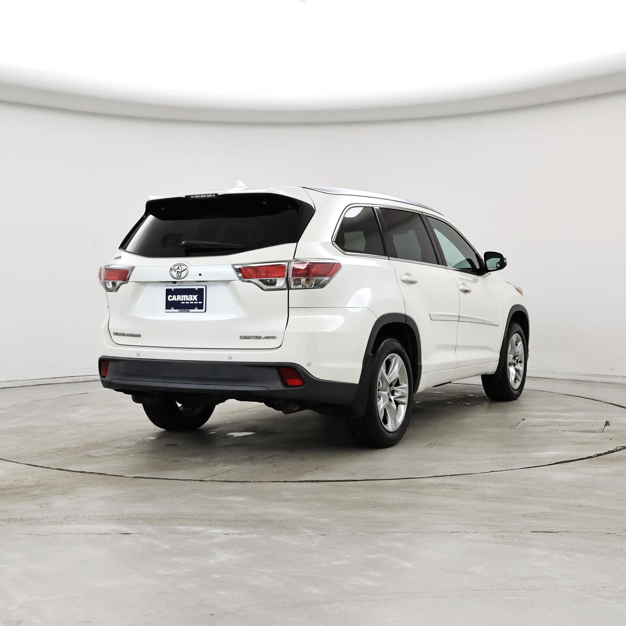 Thumbnail: 2014 Toyota Highlander - 8