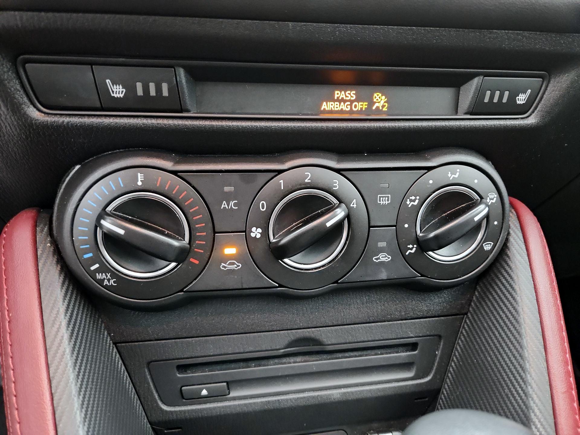 Thumbnail: 2016 Mazda CX-3 - 16