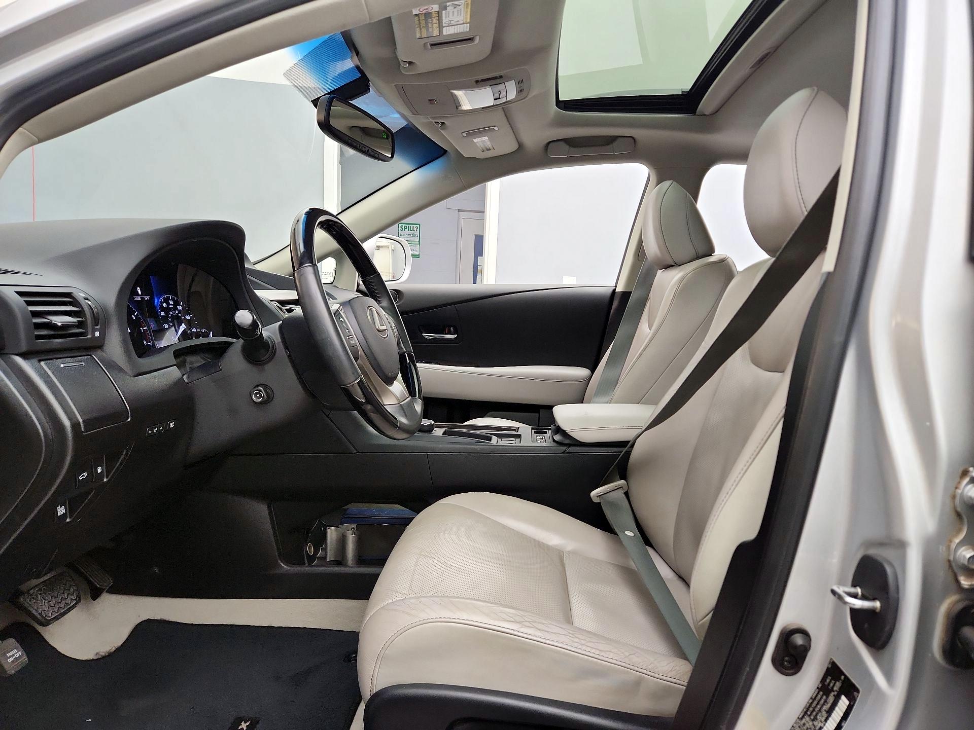 Thumbnail: 2015 Lexus RX - 11