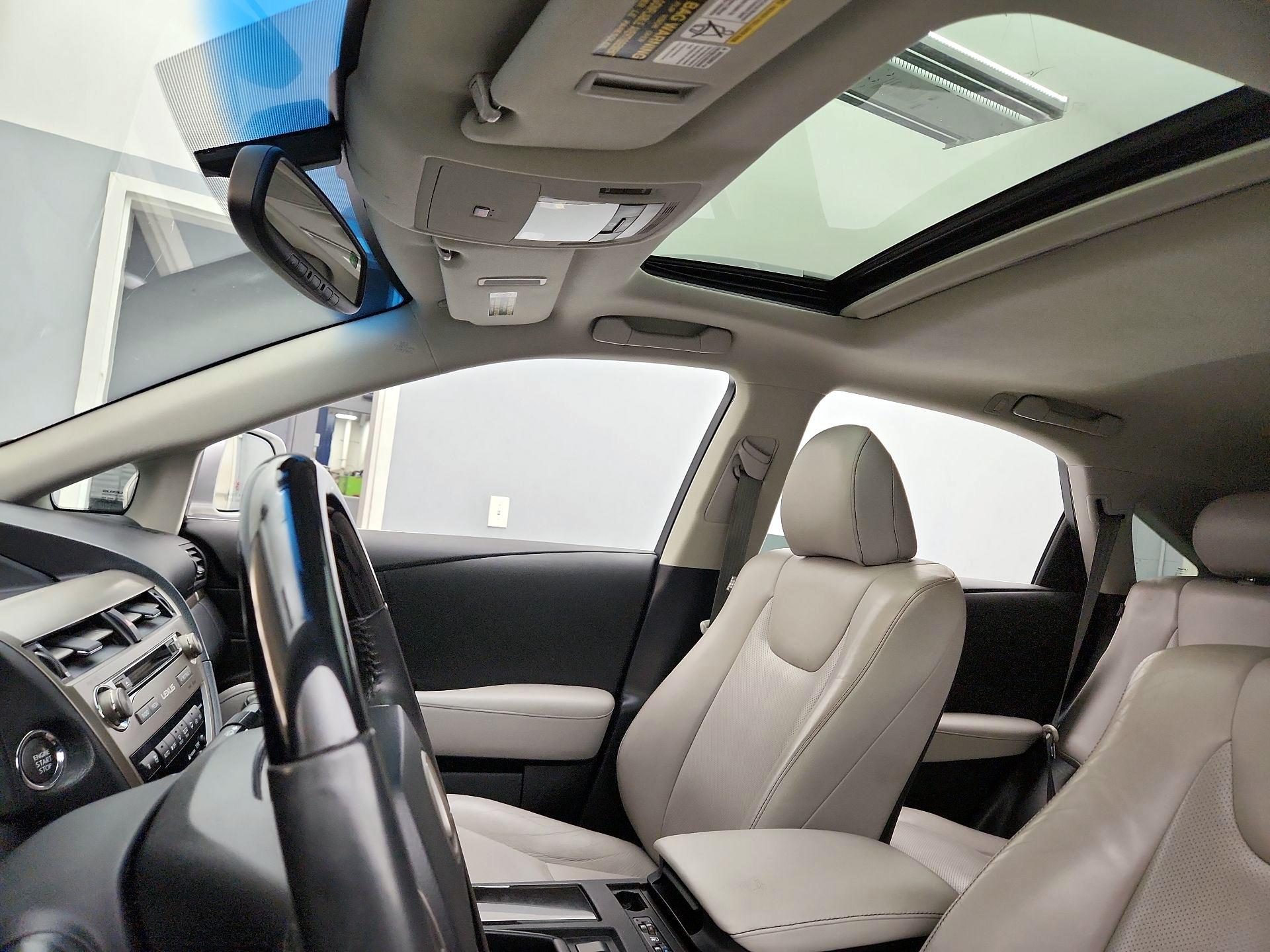 Thumbnail: 2015 Lexus RX - 19