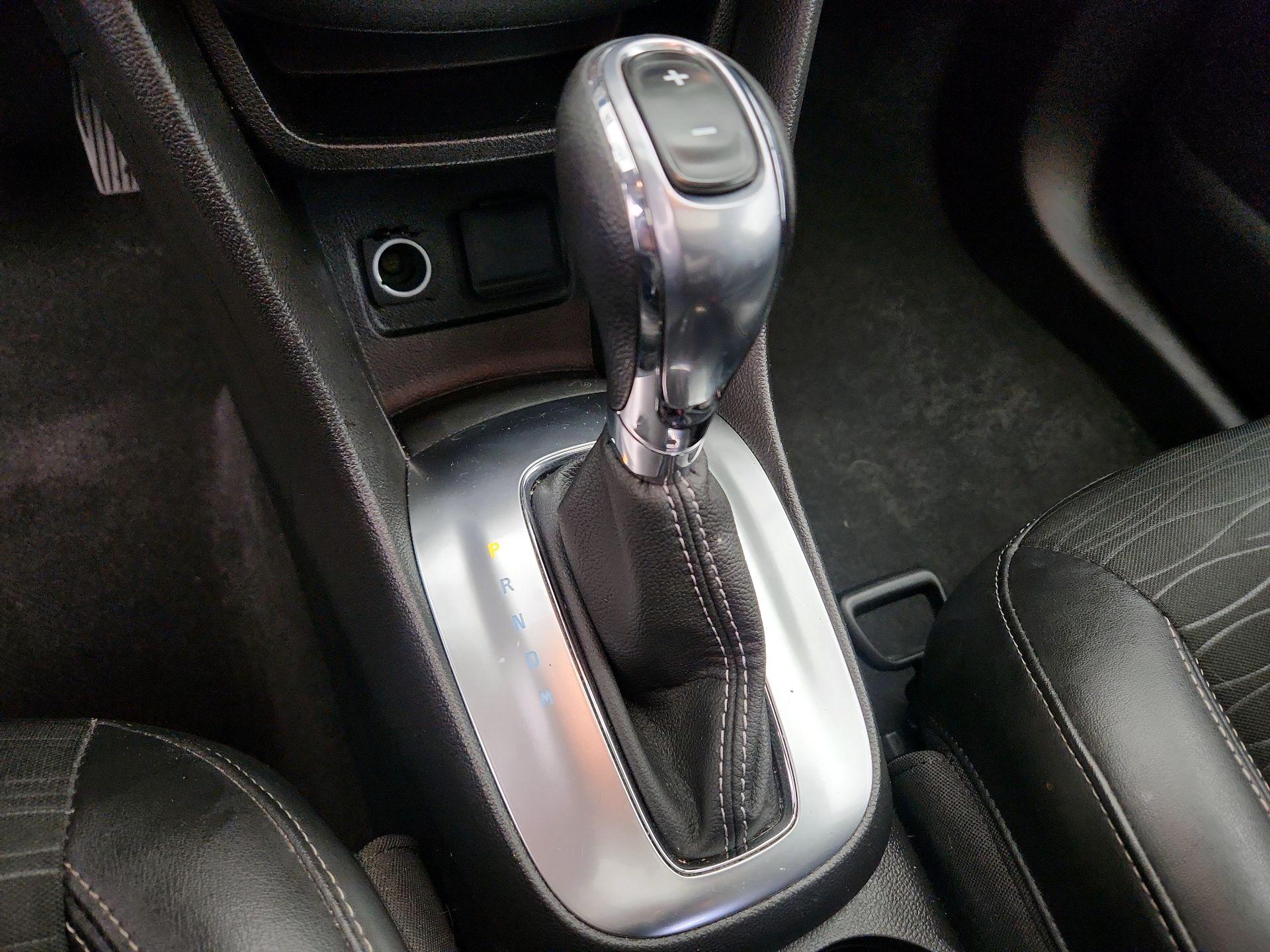 Thumbnail: 2016 Buick Encore - 17