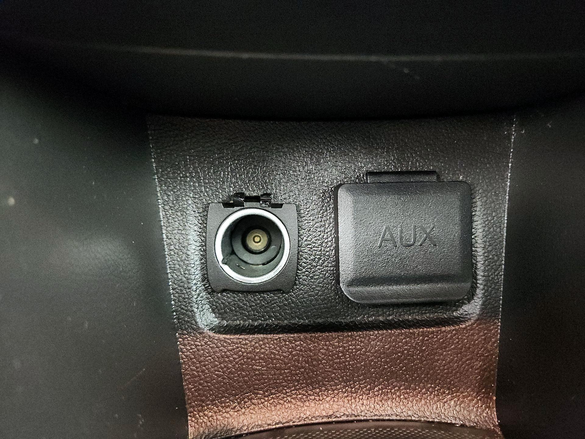 Thumbnail: 2016 Buick Encore - 18