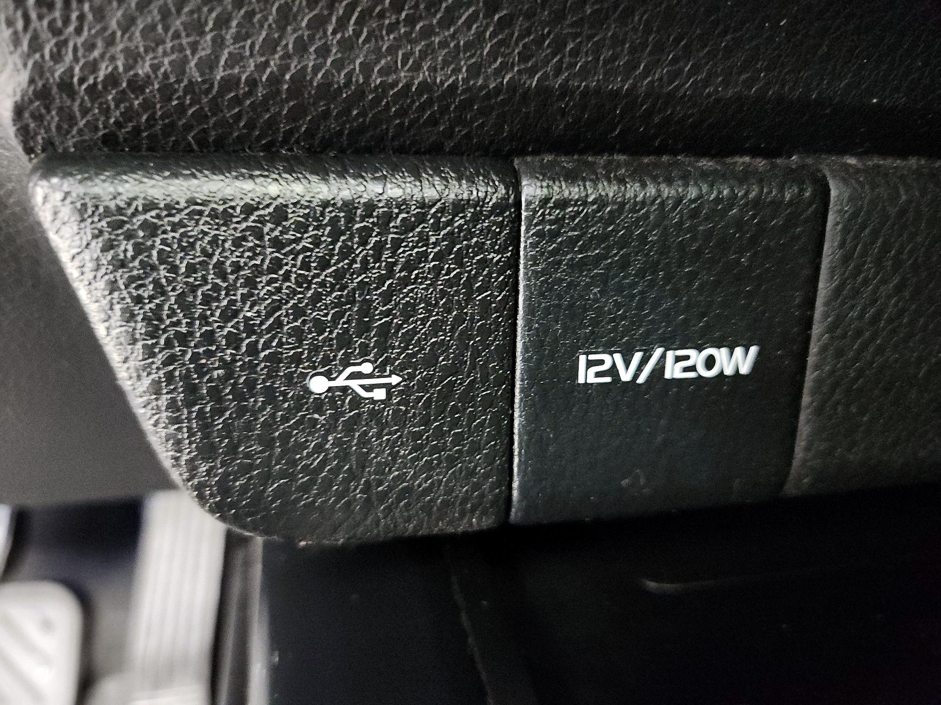 Thumbnail: 2020 Toyota Camry - 19