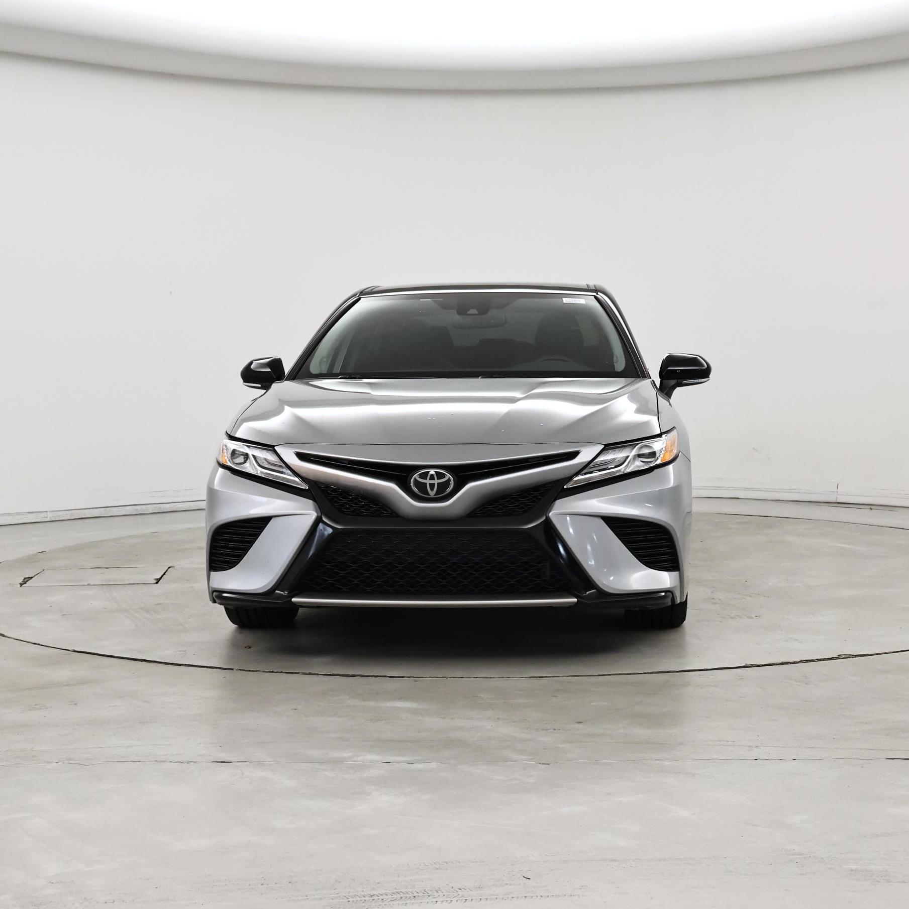 Thumbnail: 2020 Toyota Camry - 5