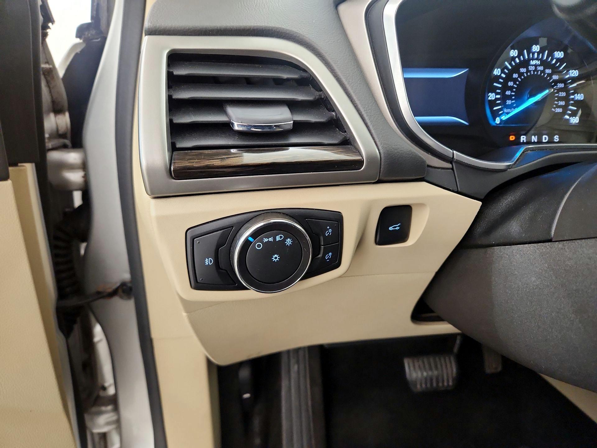 Thumbnail: 2014 Ford Fusion - 13