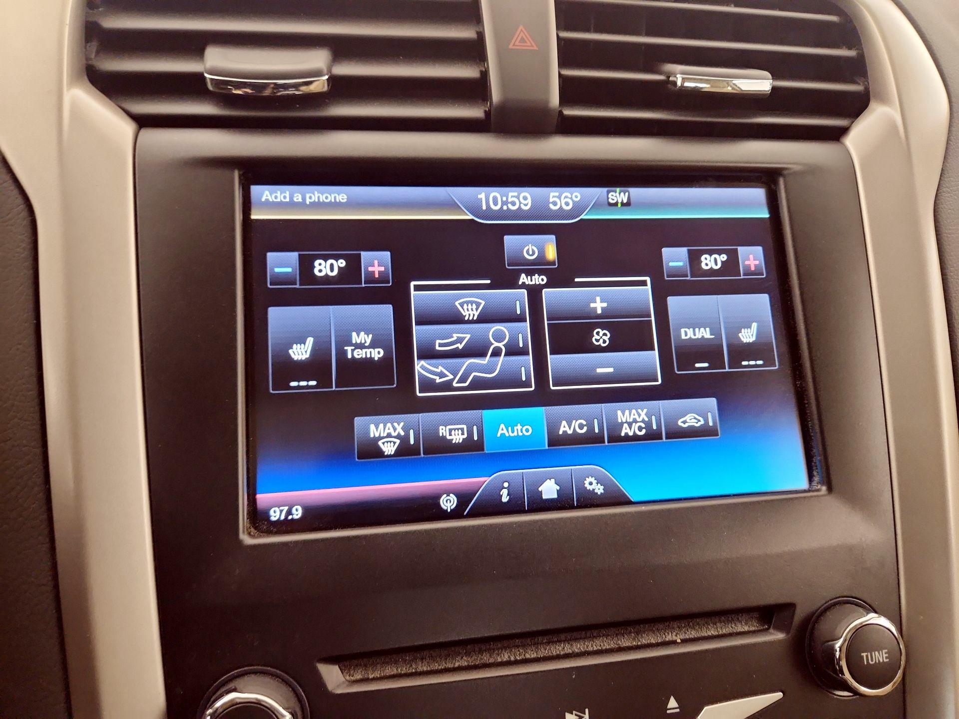 Thumbnail: 2014 Ford Fusion - 16