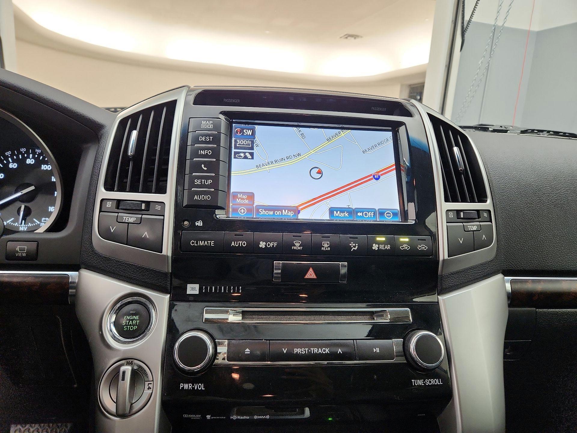 Thumbnail: 2014 Toyota Land Cruiser - 14