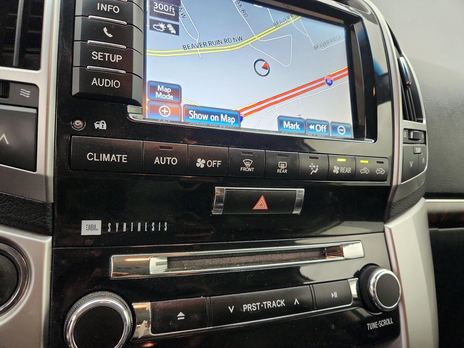 Thumbnail: 2014 Toyota Land Cruiser - 17