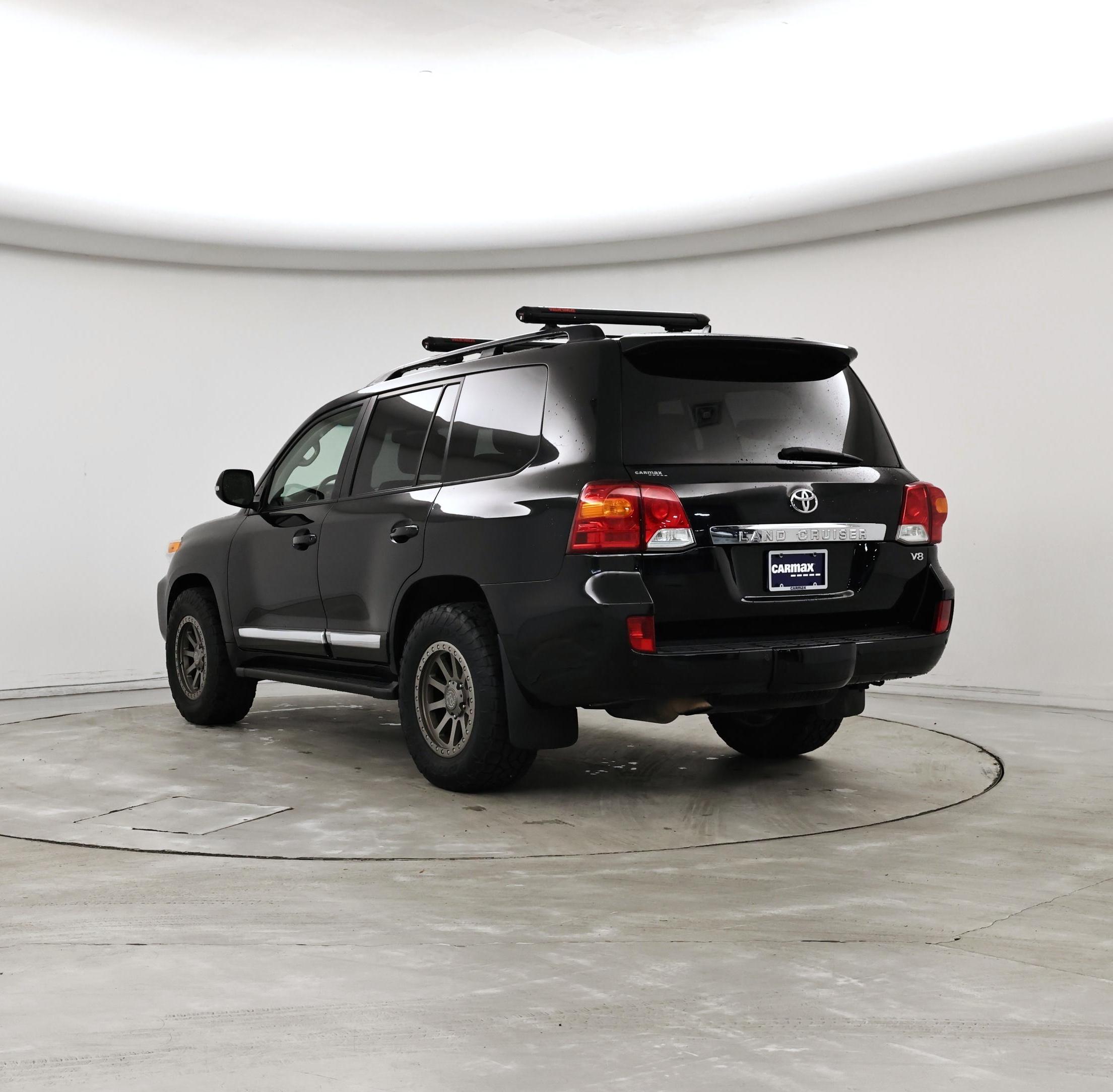 Thumbnail: 2014 Toyota Land Cruiser - 2