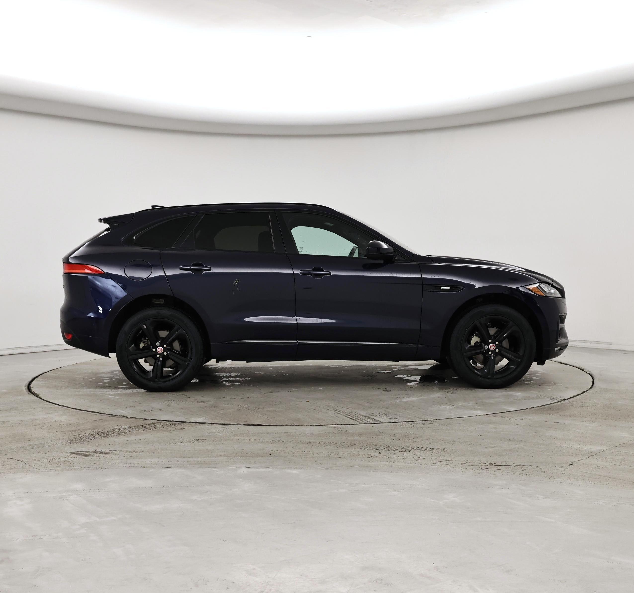 Thumbnail: 2018 Jaguar F-Pace - 7