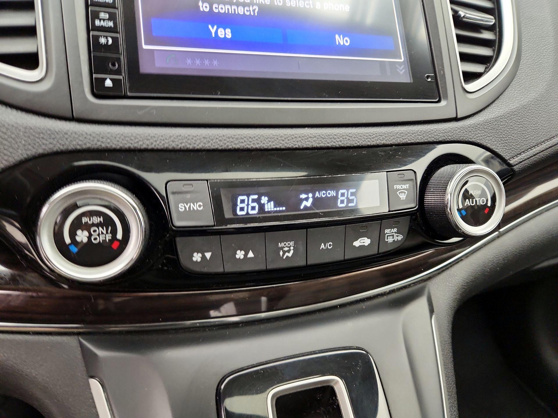 Thumbnail: 2015 Honda CR-V - 16