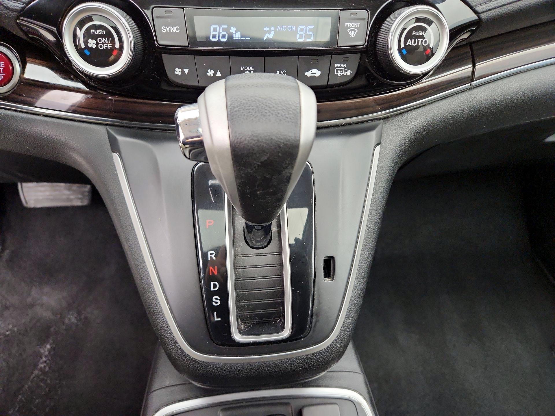 Thumbnail: 2015 Honda CR-V - 17