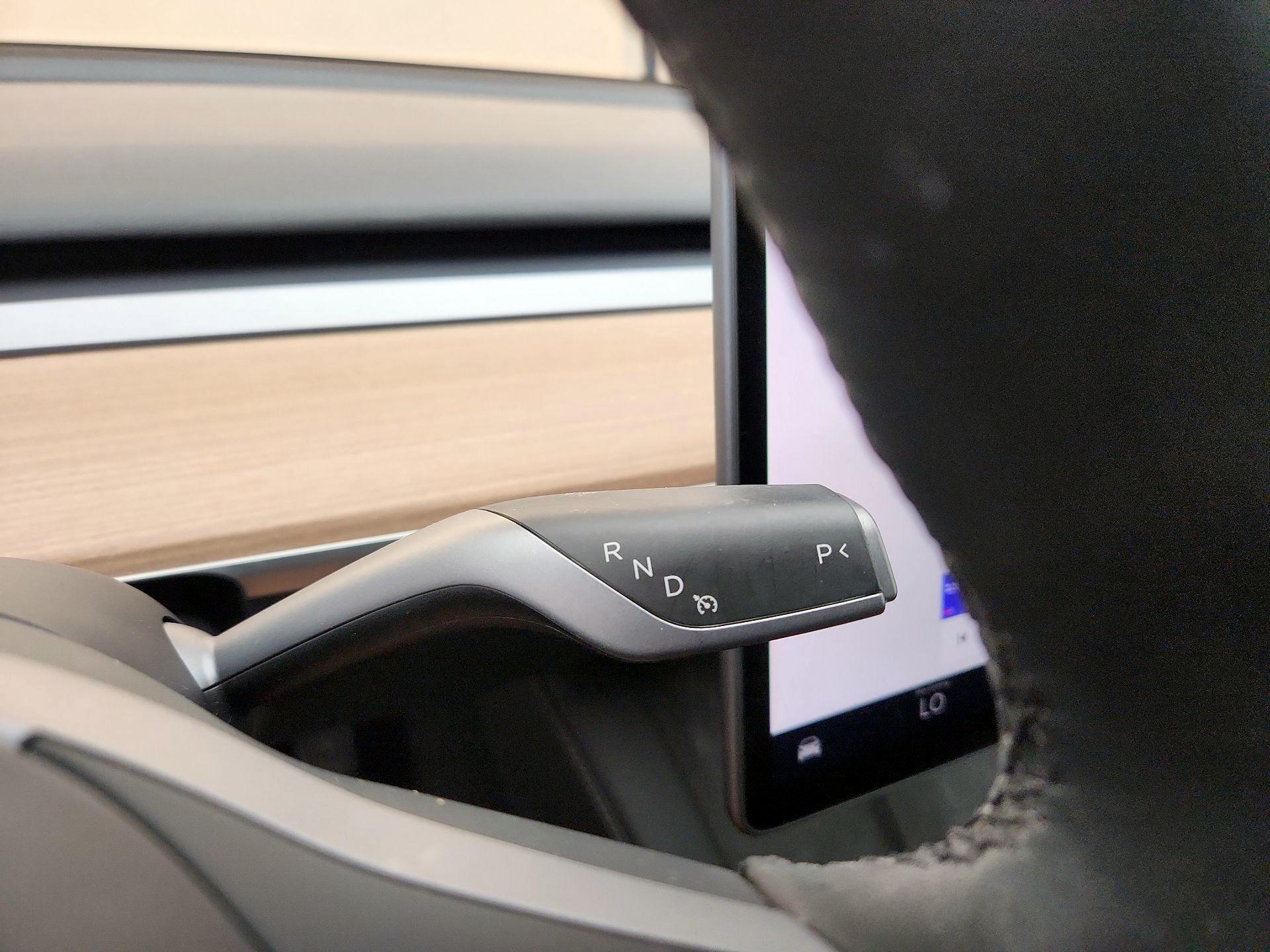 Thumbnail: 2023 Tesla Model 3 - 17