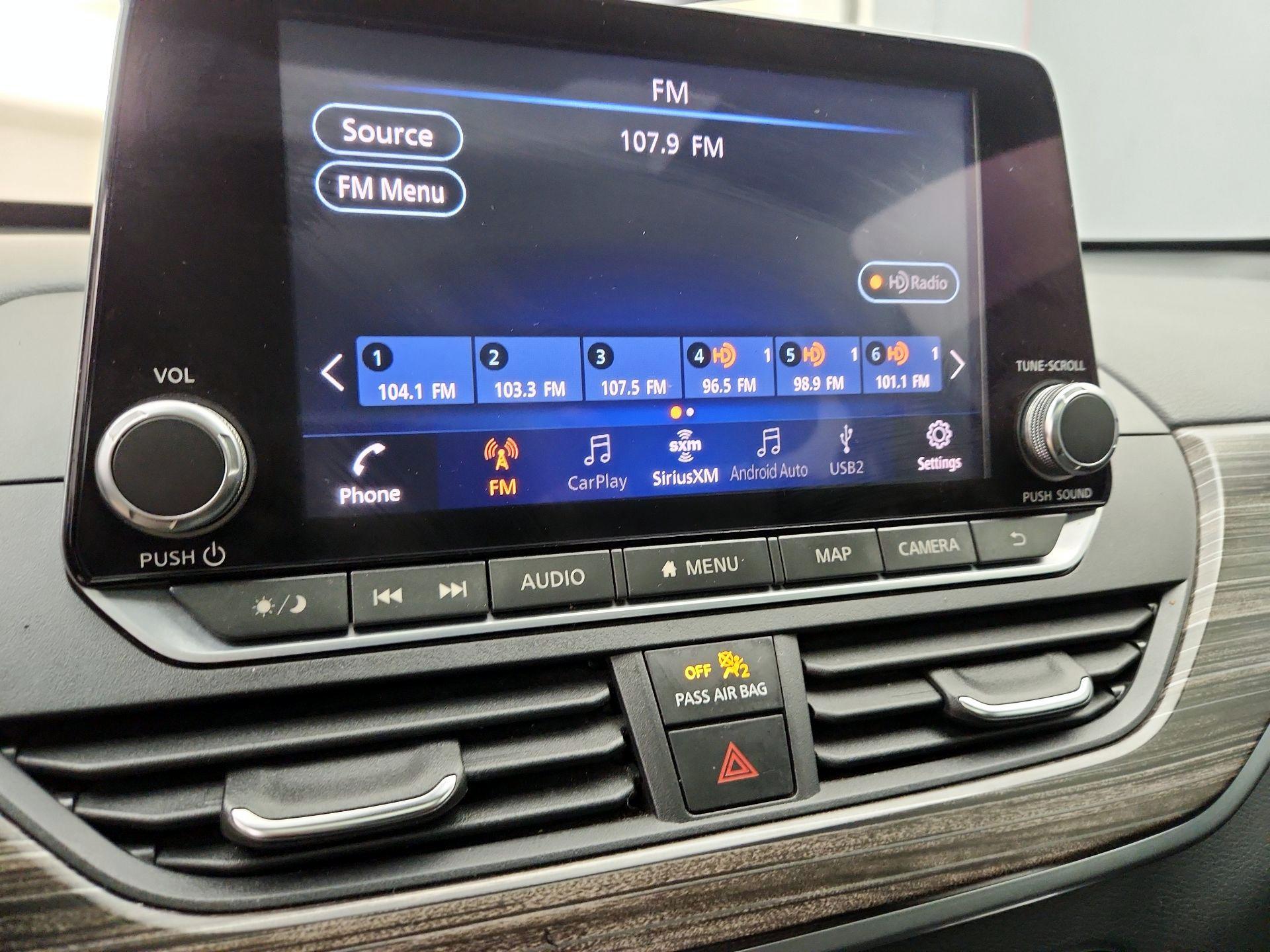 Thumbnail: 2019 Nissan Altima - 15