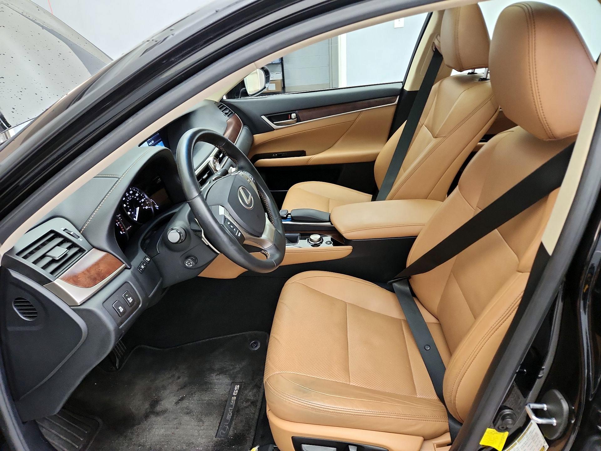 Thumbnail: 2015 Lexus GS - 11