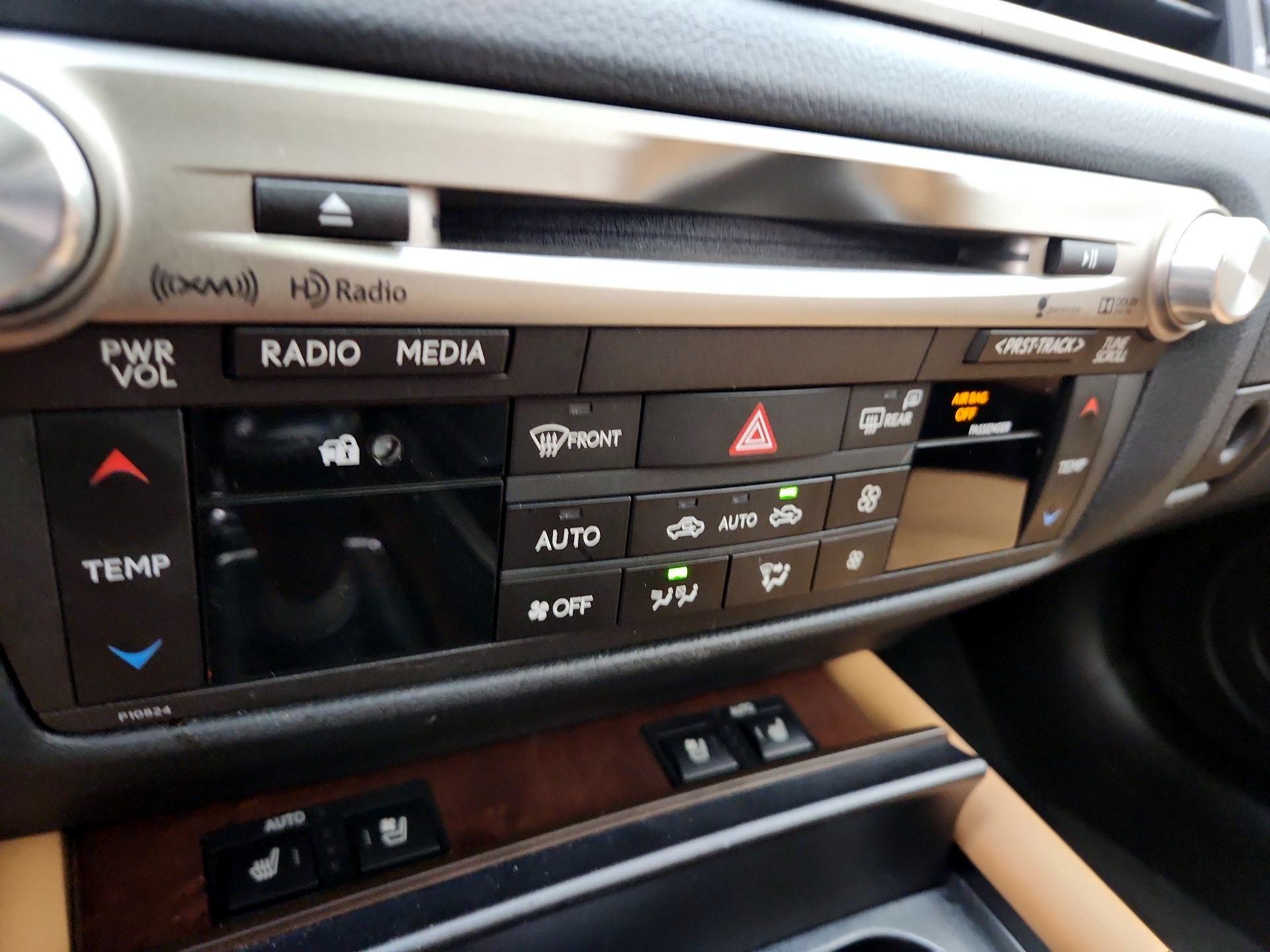 Thumbnail: 2015 Lexus GS - 17