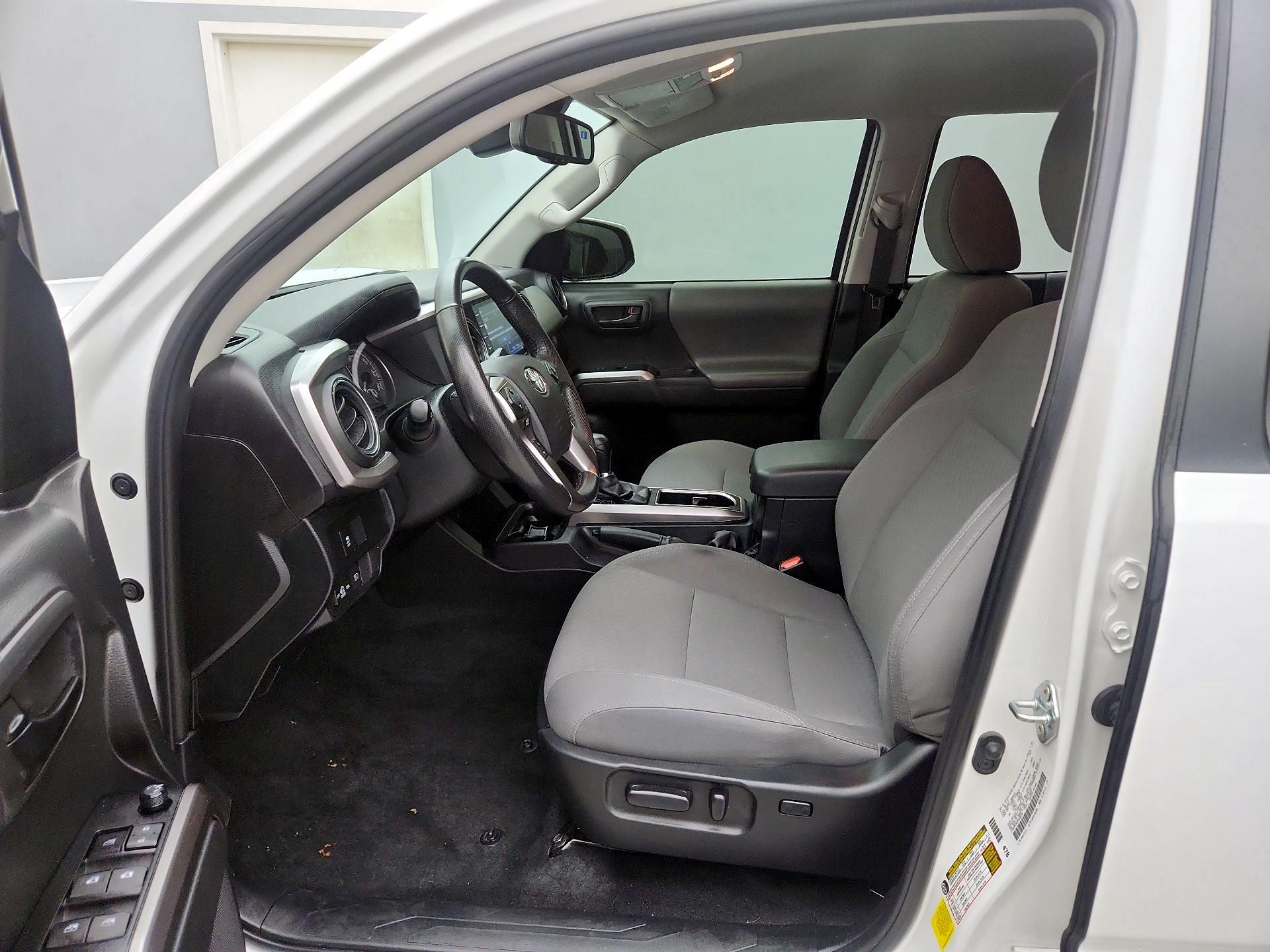 Thumbnail: 2023 Toyota Tacoma - 11