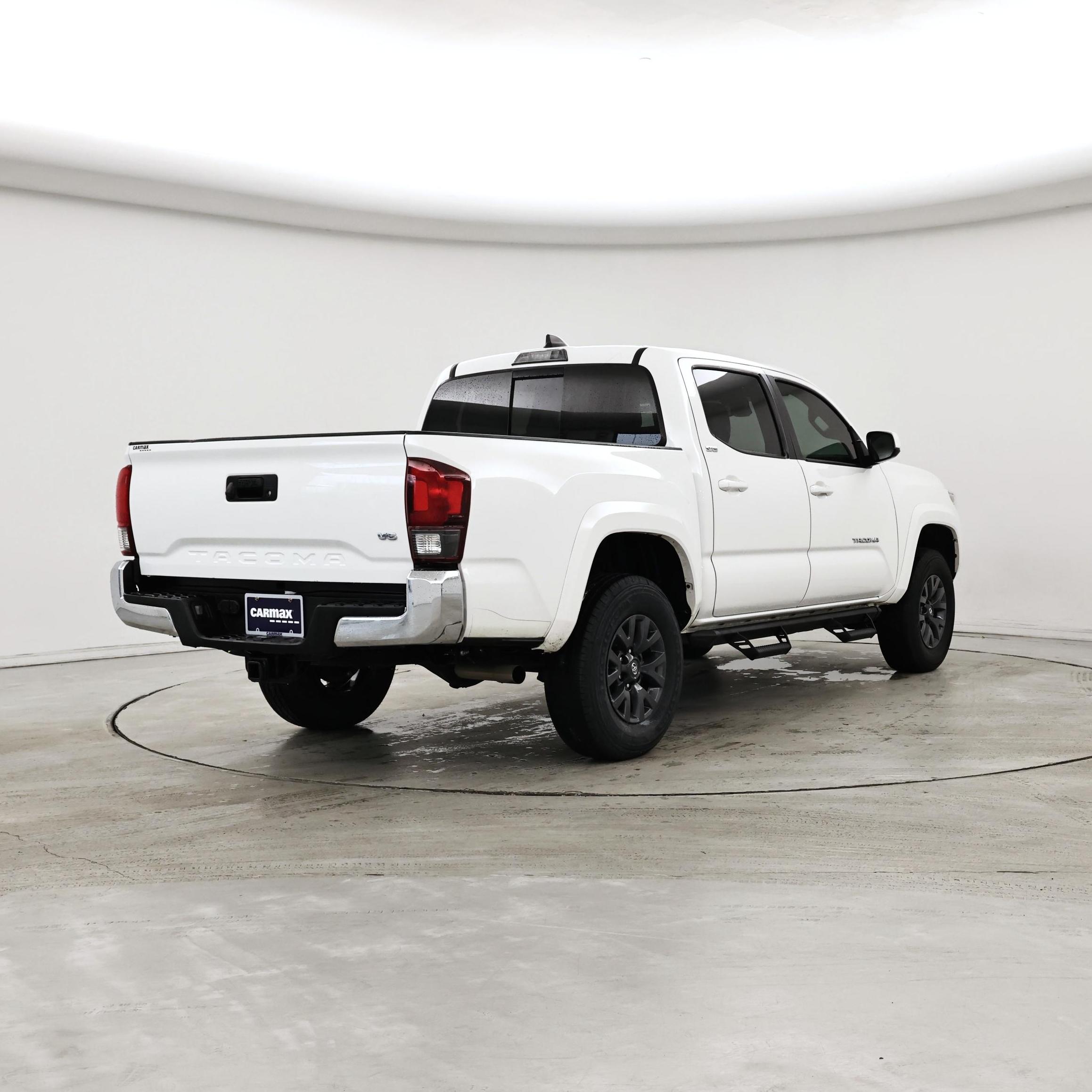 Thumbnail: 2023 Toyota Tacoma - 8