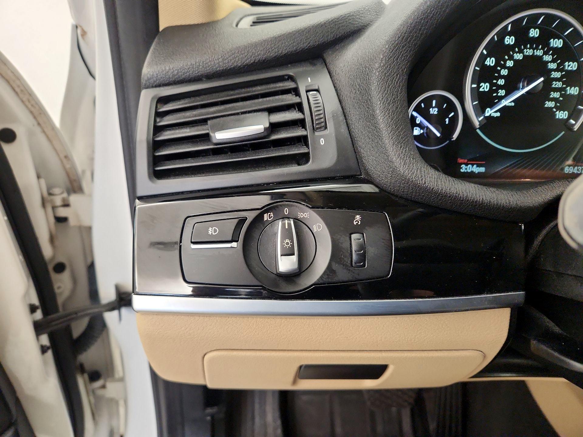 Thumbnail: 2016 BMW X3 - 13