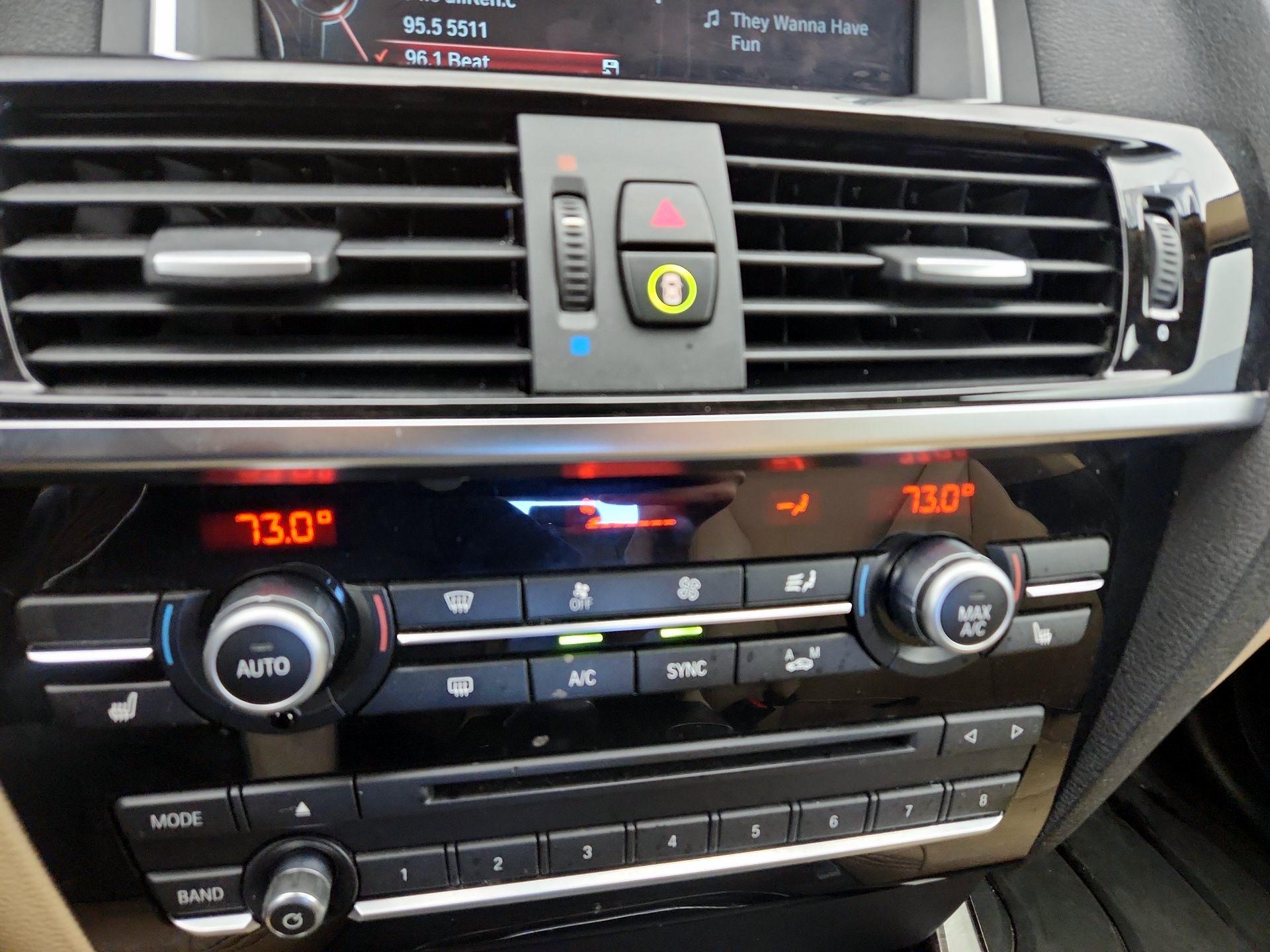 Thumbnail: 2016 BMW X3 - 17