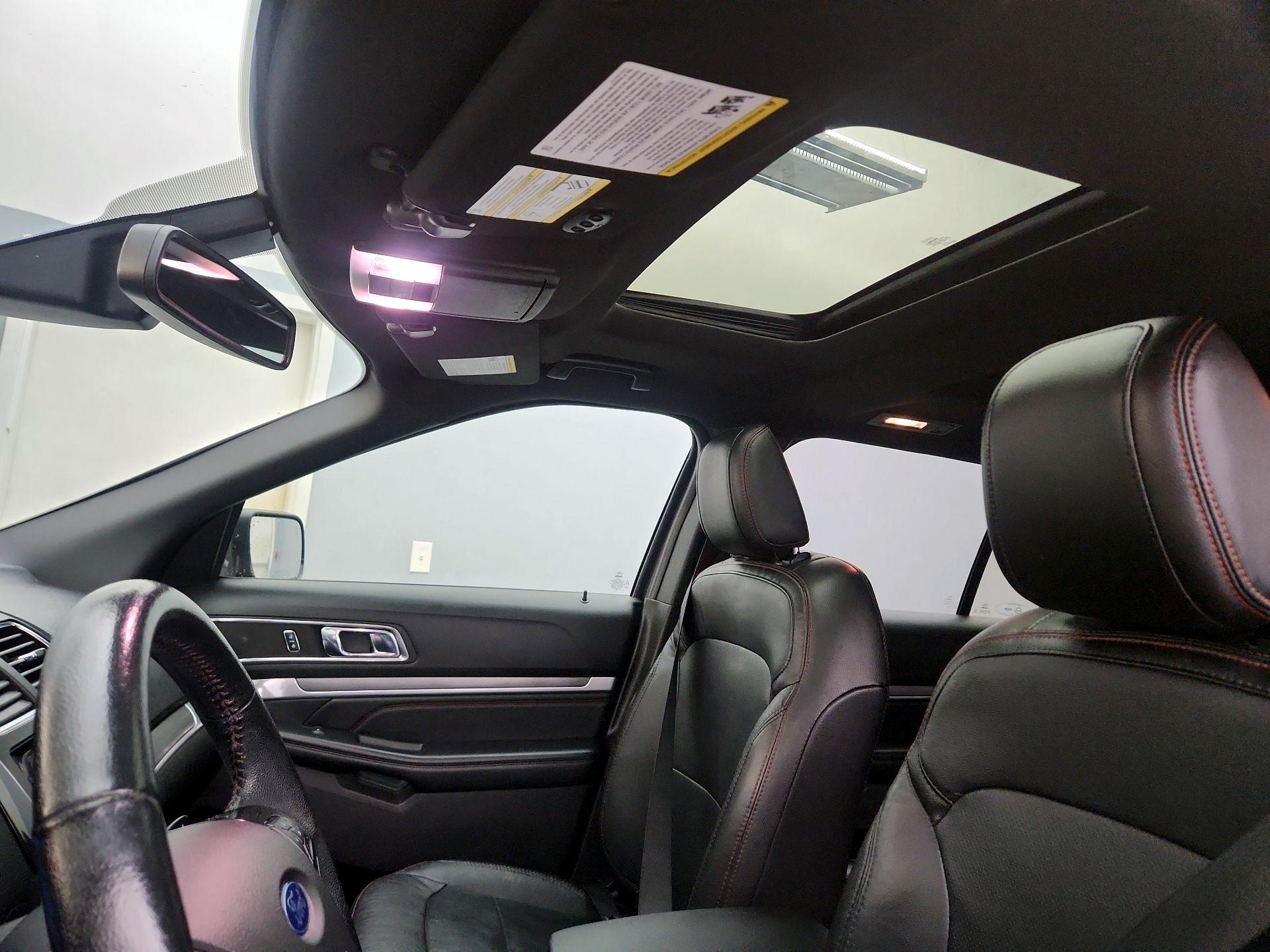 Thumbnail: 2018 Ford Explorer - 20