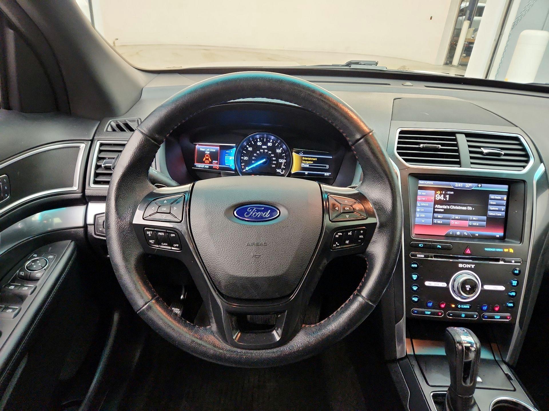 Thumbnail: 2016 Ford Explorer - 10