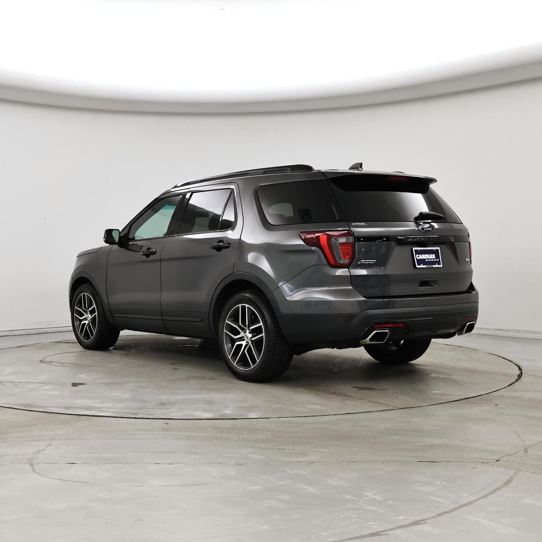 Thumbnail: 2016 Ford Explorer - 2