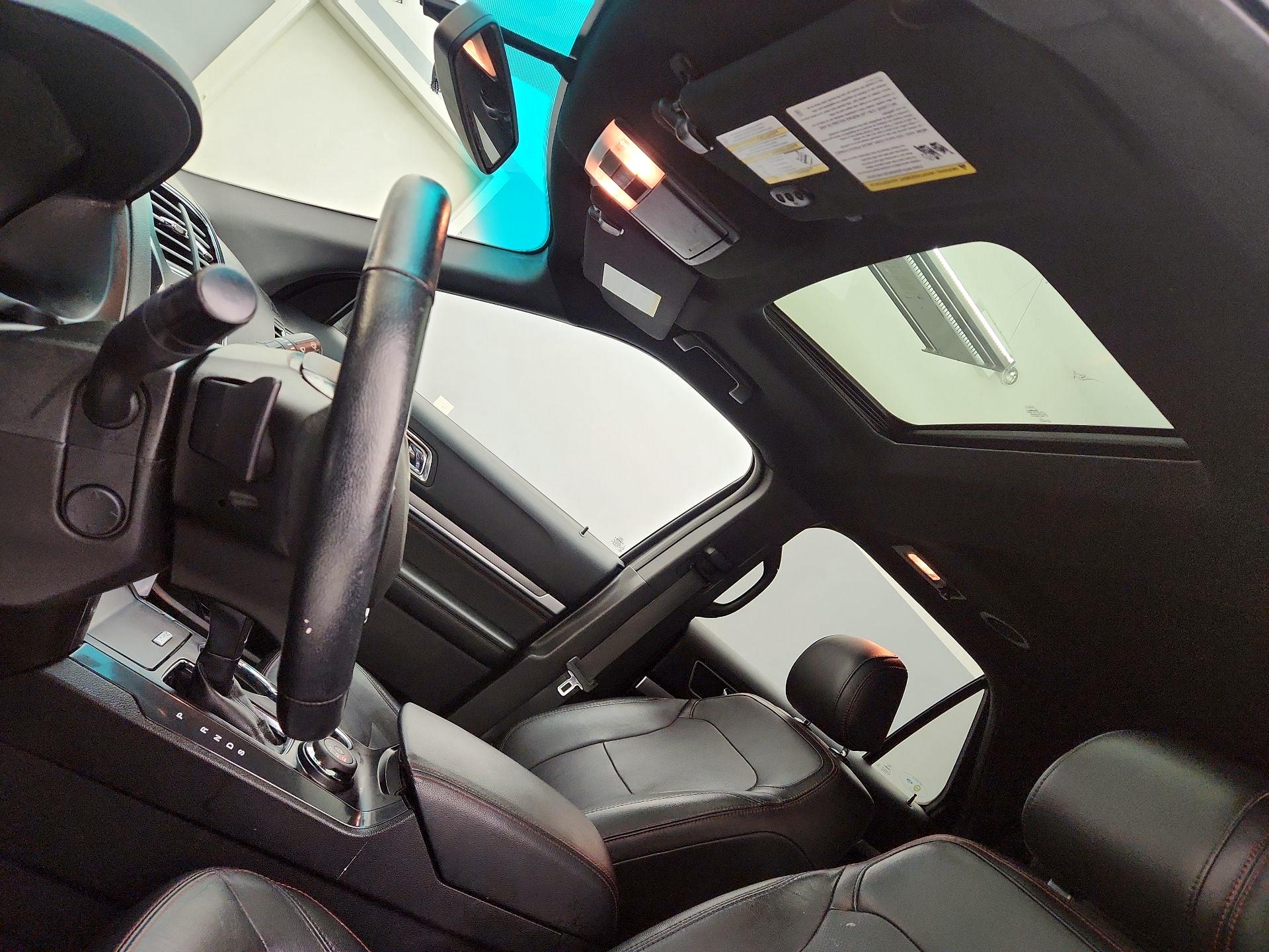 Thumbnail: 2016 Ford Explorer - 19