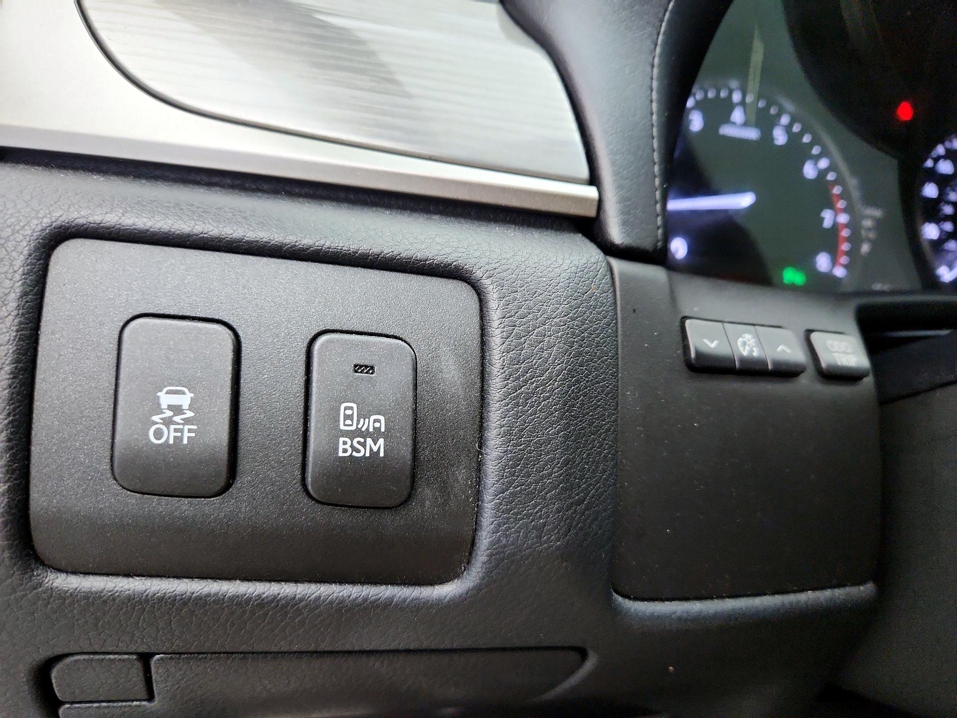 Thumbnail: 2014 Lexus GS - 13