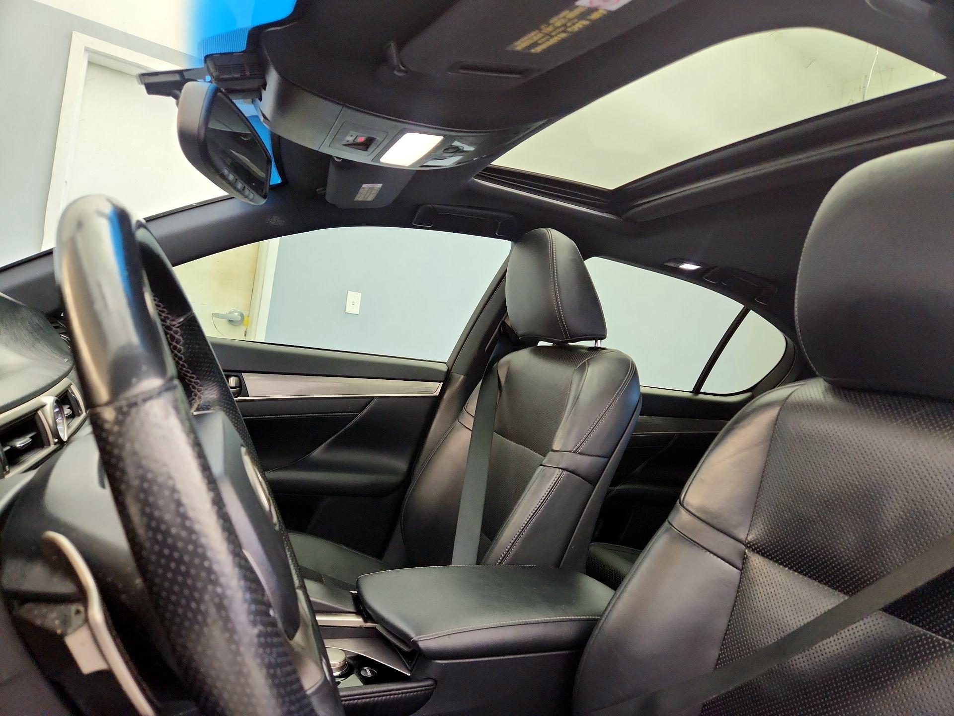 Thumbnail: 2014 Lexus GS - 20