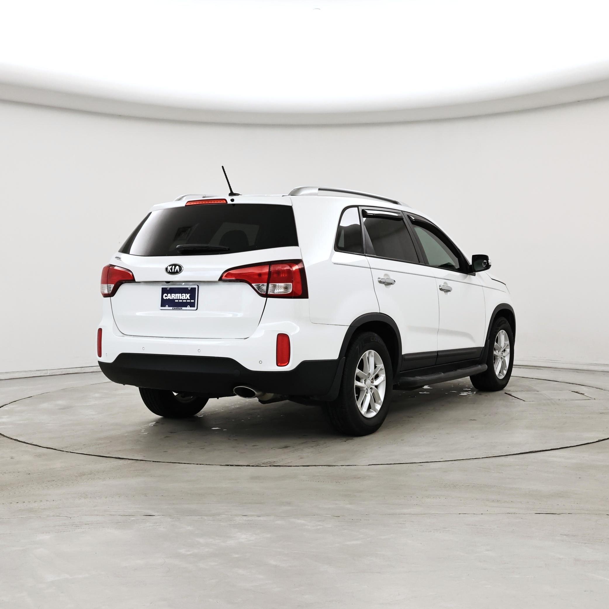 Thumbnail: 2015 Kia Sorento - 8