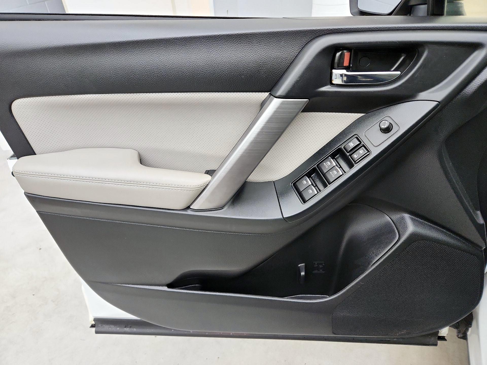 Thumbnail: 2018 Subaru Forester - 12