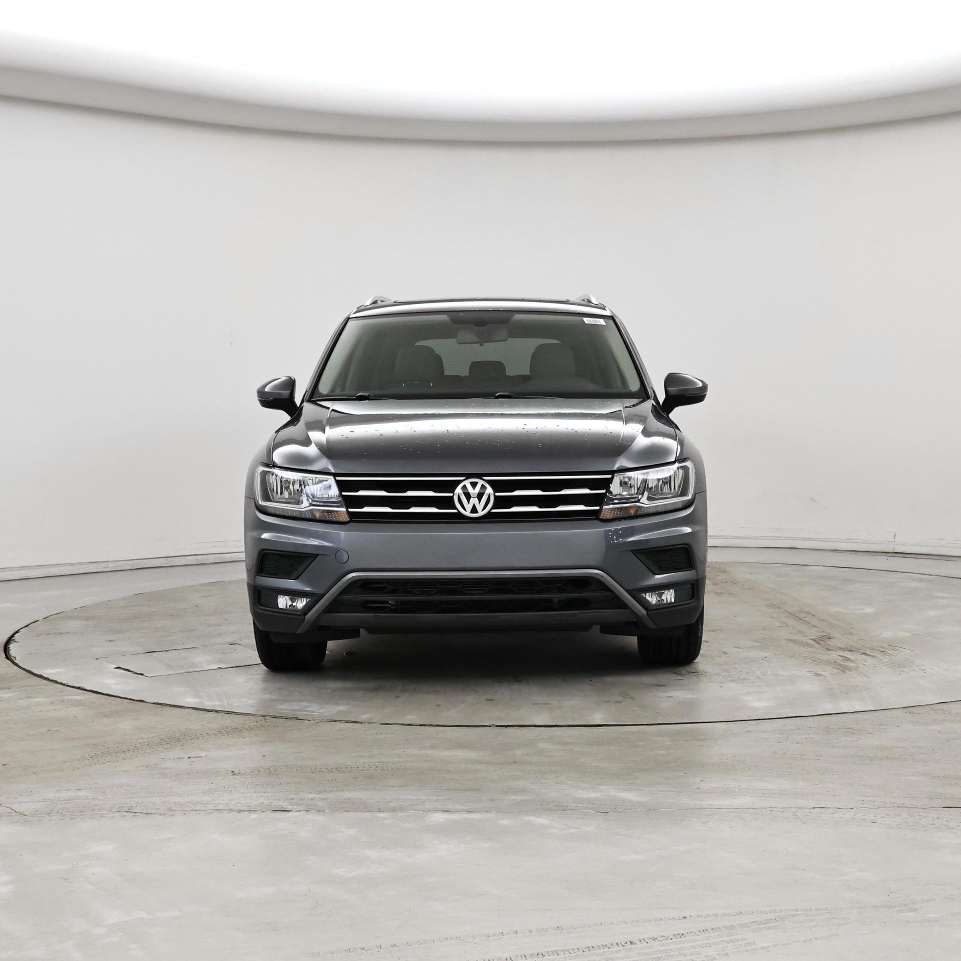 Thumbnail: 2018 Volkswagen Tiguan - 5